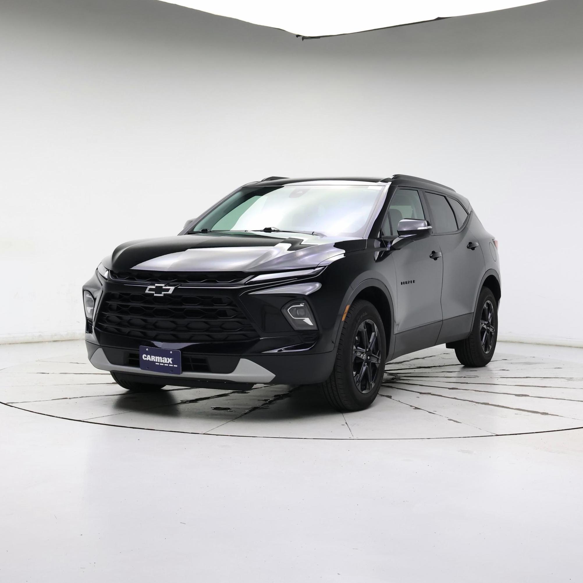 Thumbnail: 2023 Chevrolet Blazer - 4