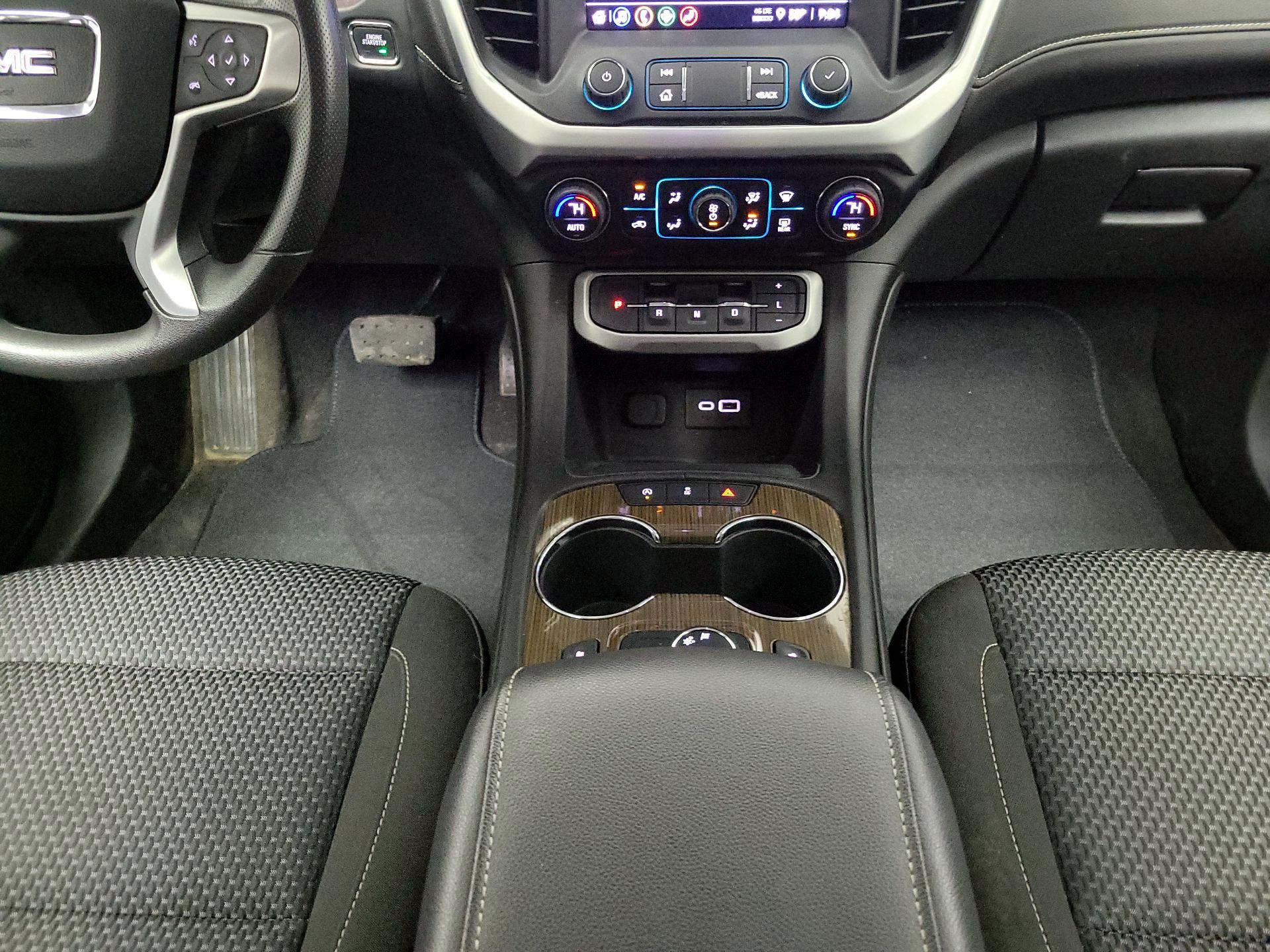 Thumbnail: 2023 GMC Acadia - 17