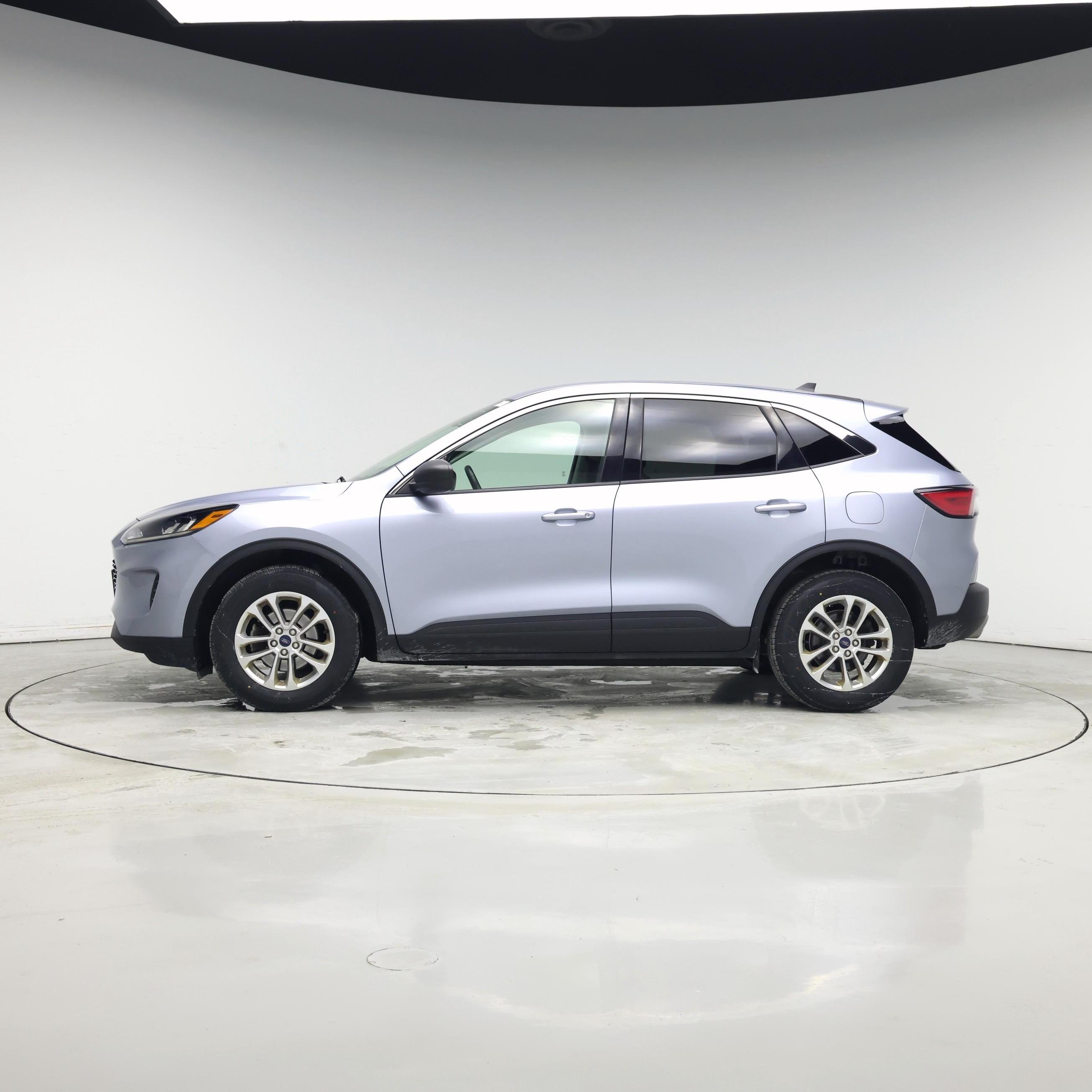 Thumbnail: 2022 Ford Escape - 3