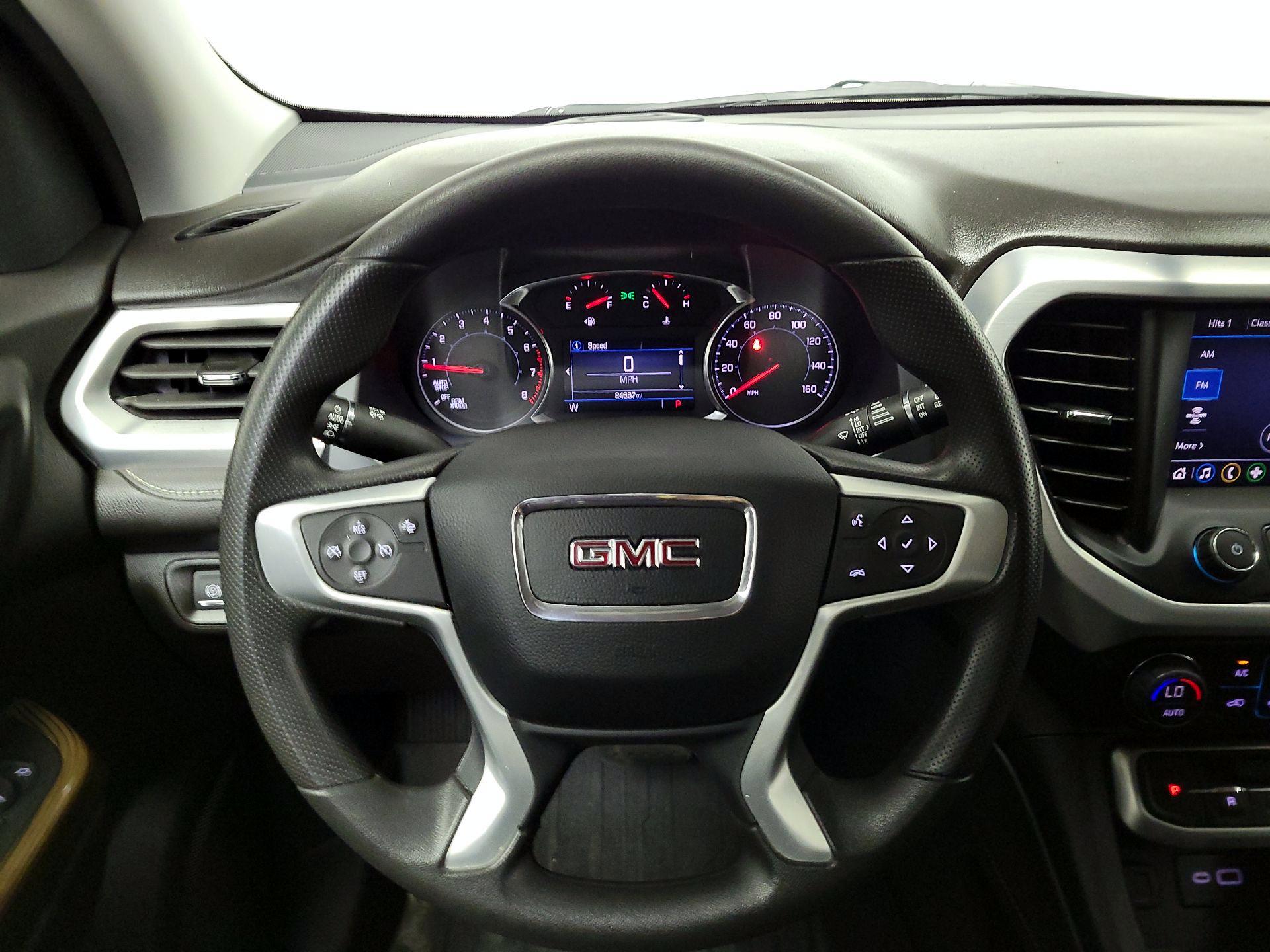 Thumbnail: 2023 GMC Acadia - 10