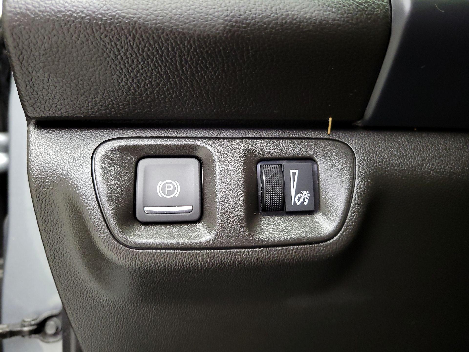 Thumbnail: 2023 GMC Acadia - 13