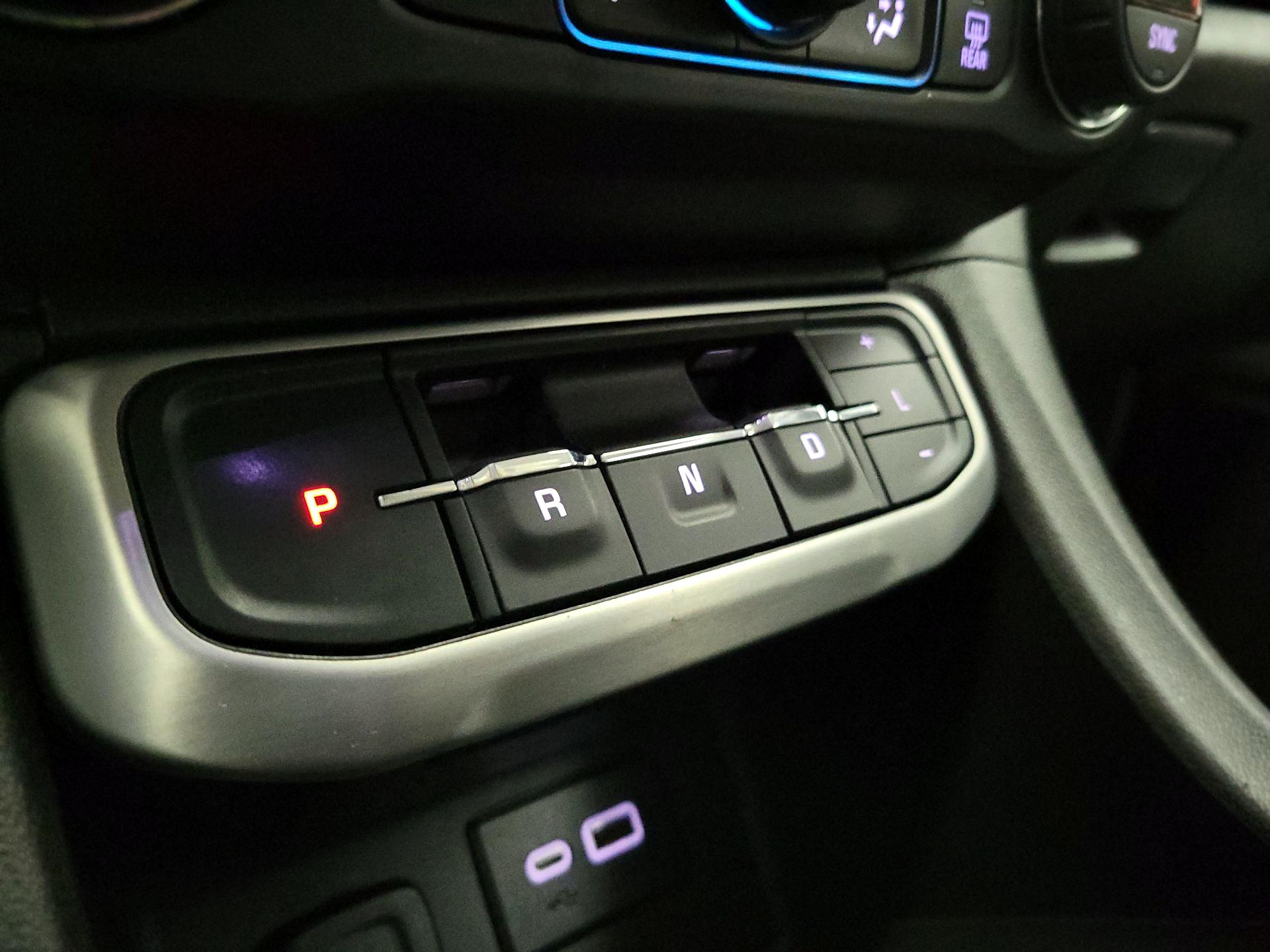 Thumbnail: 2023 GMC Acadia - 17