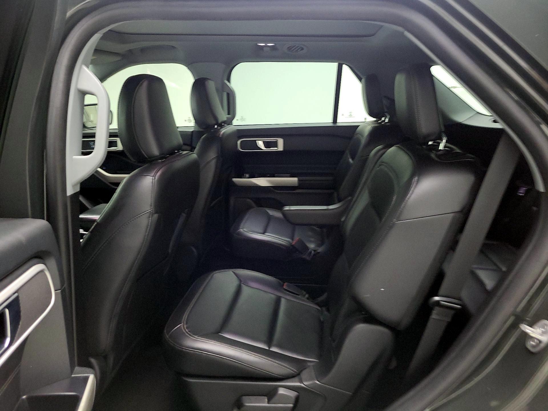 Thumbnail: 2022 Ford Explorer - 17