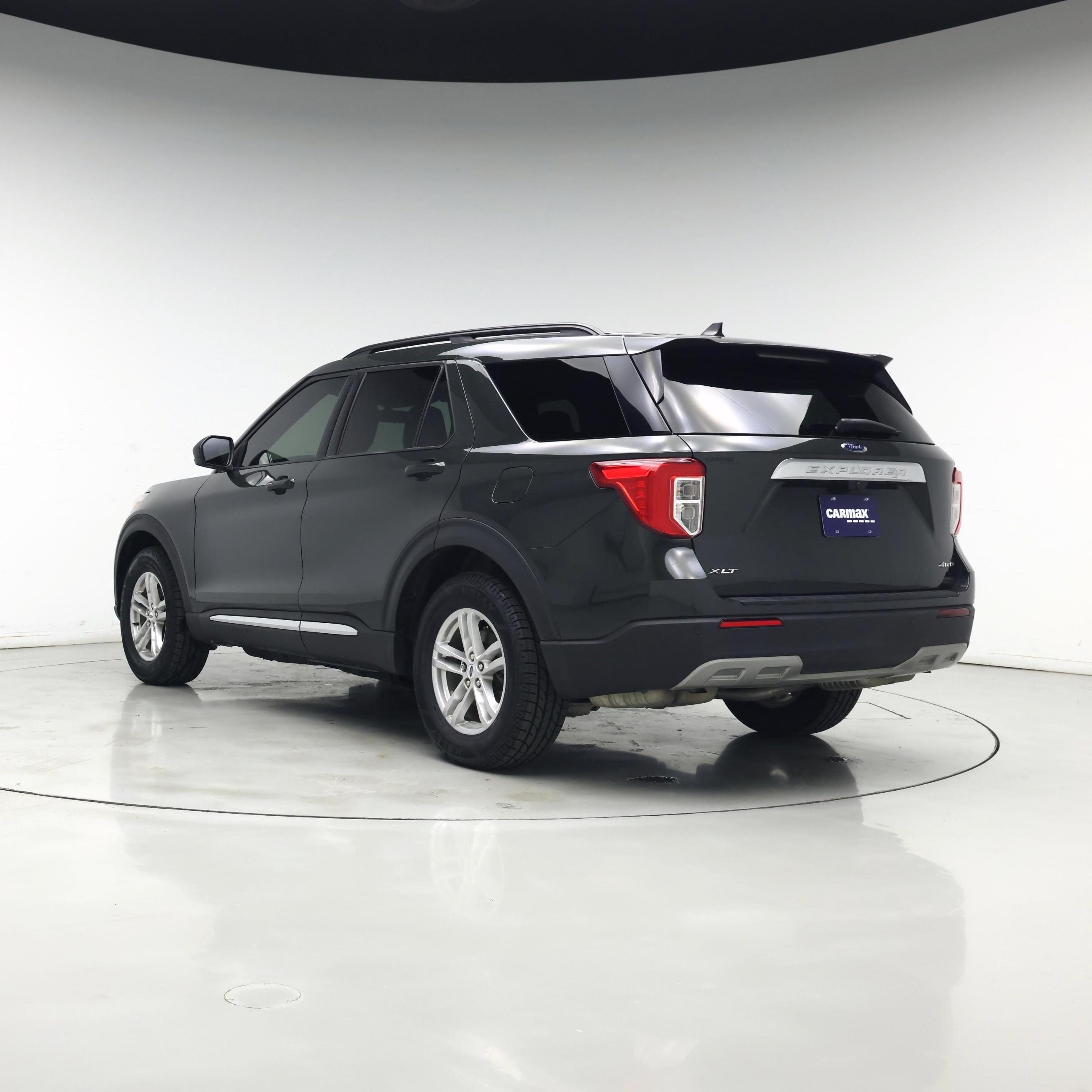 Thumbnail: 2022 Ford Explorer - 2