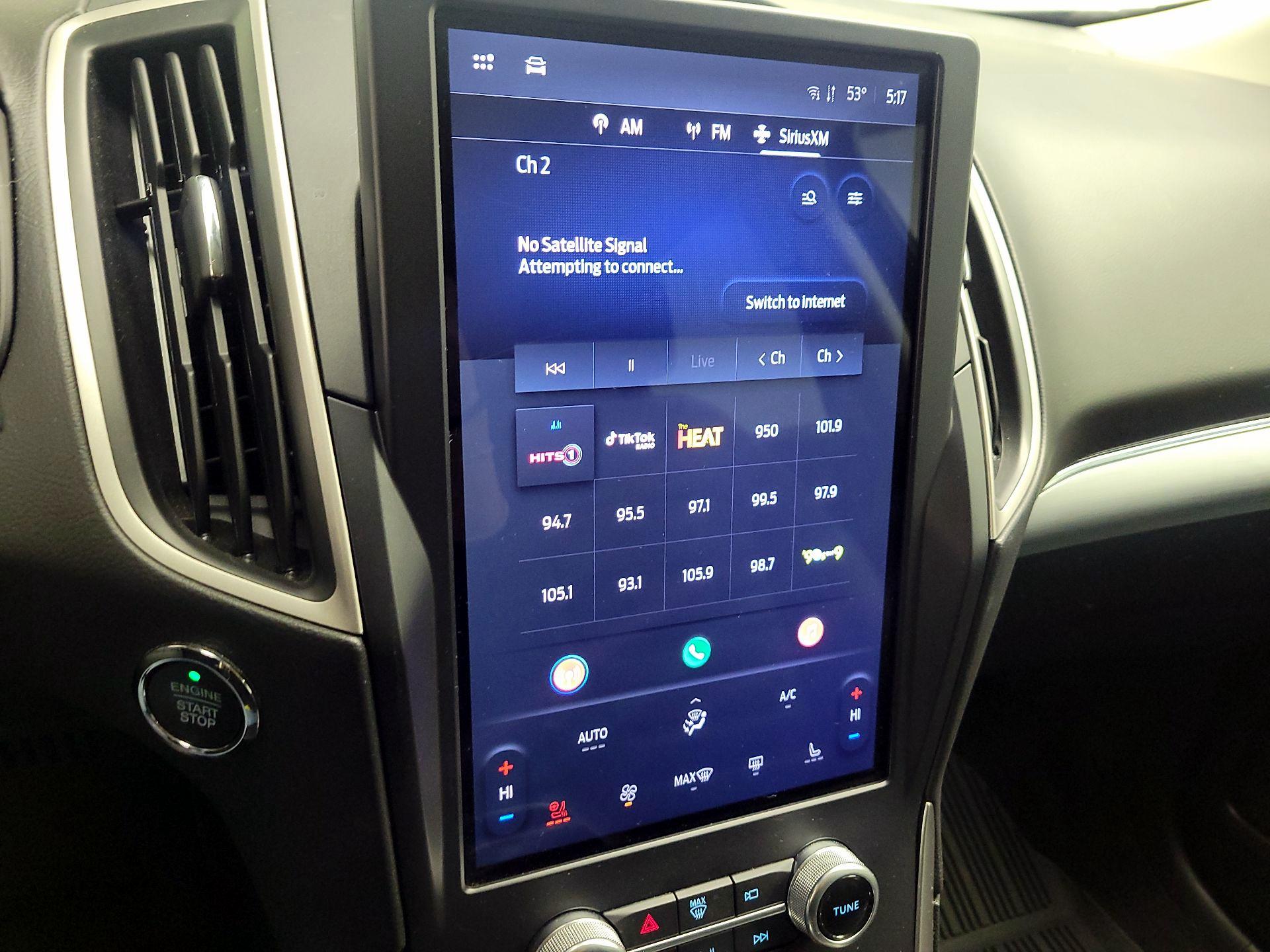 Thumbnail: 2022 Ford Edge - 15