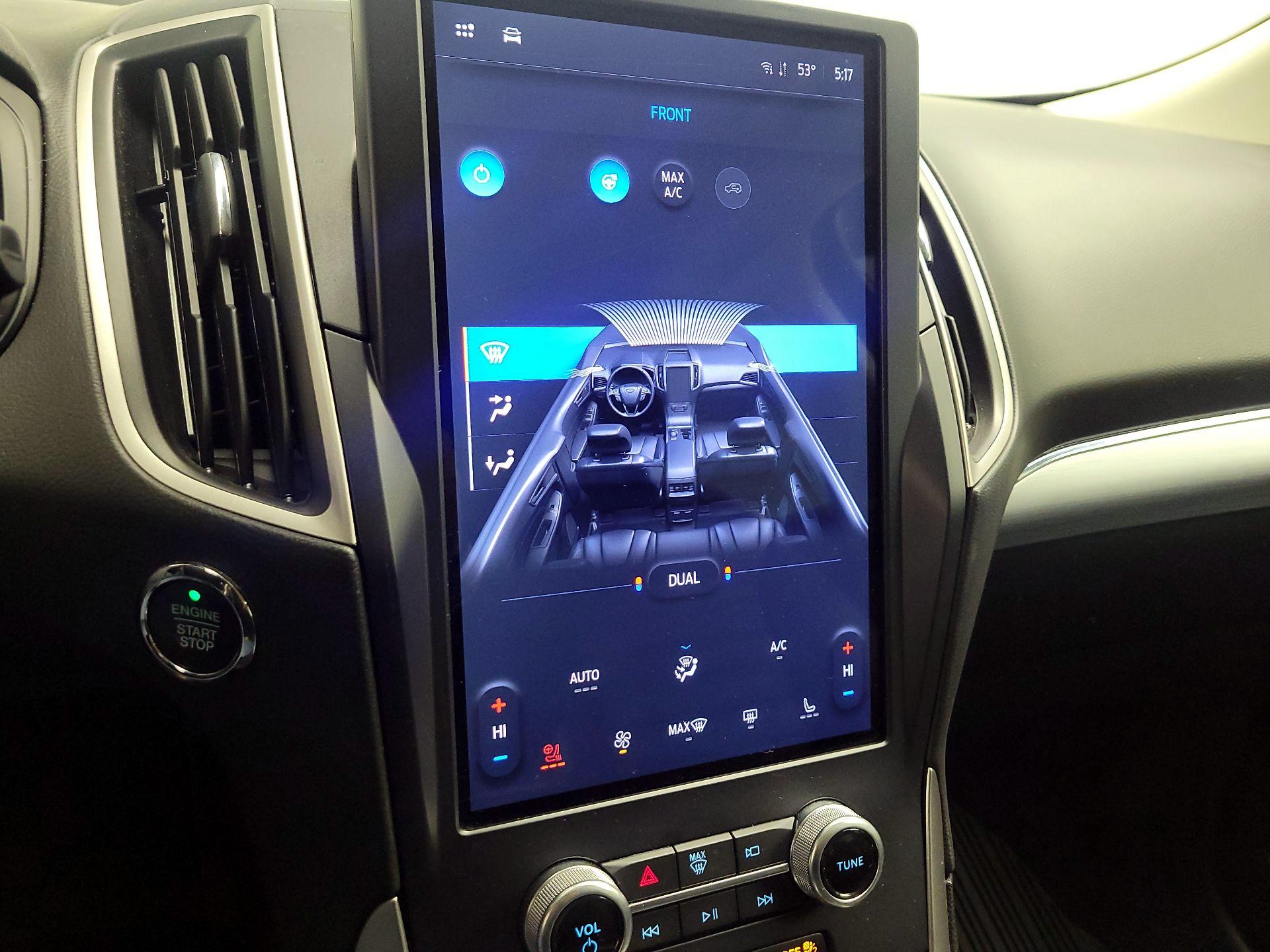 Thumbnail: 2022 Ford Edge - 16