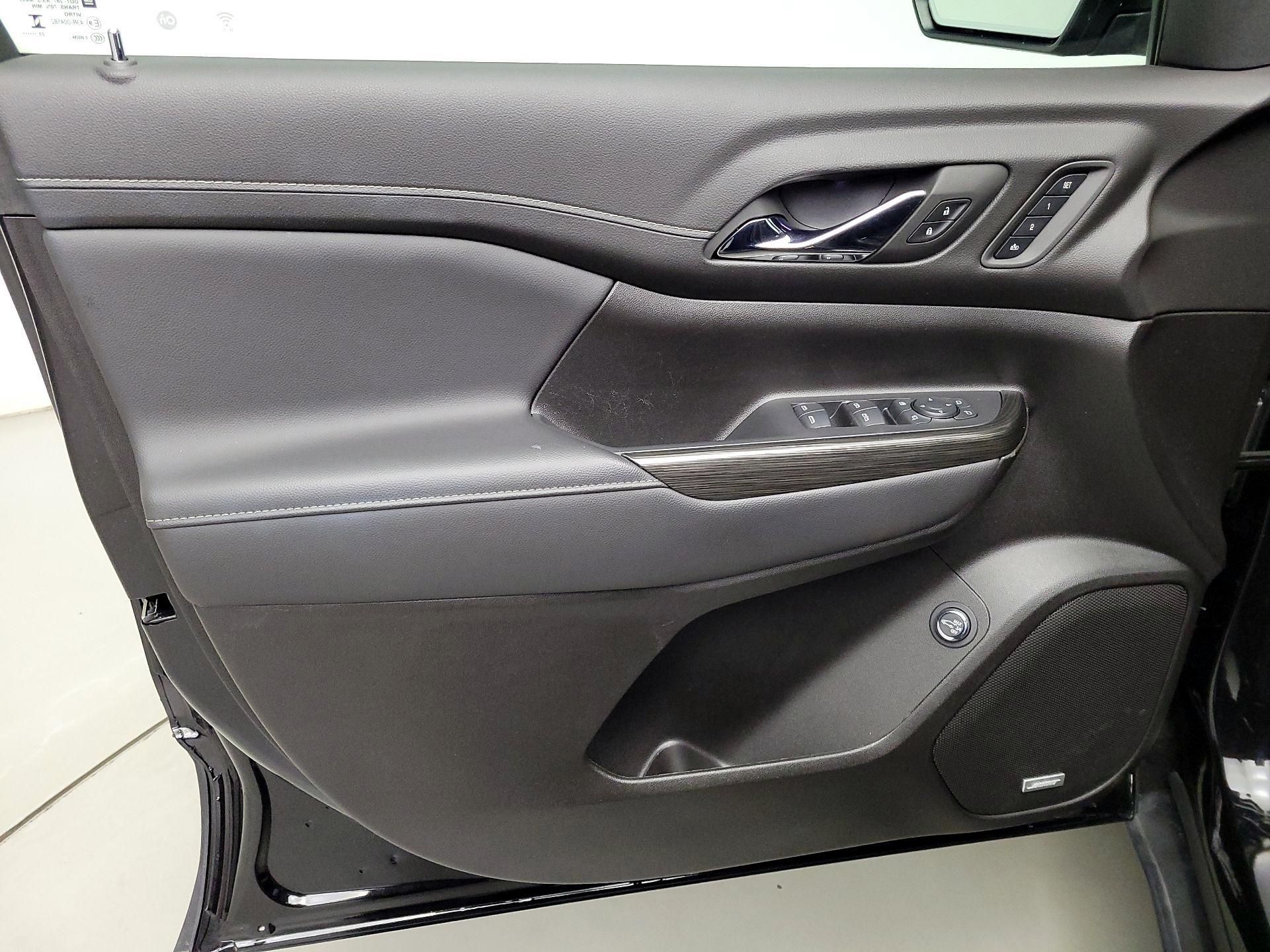 Thumbnail: 2023 GMC Acadia - 12