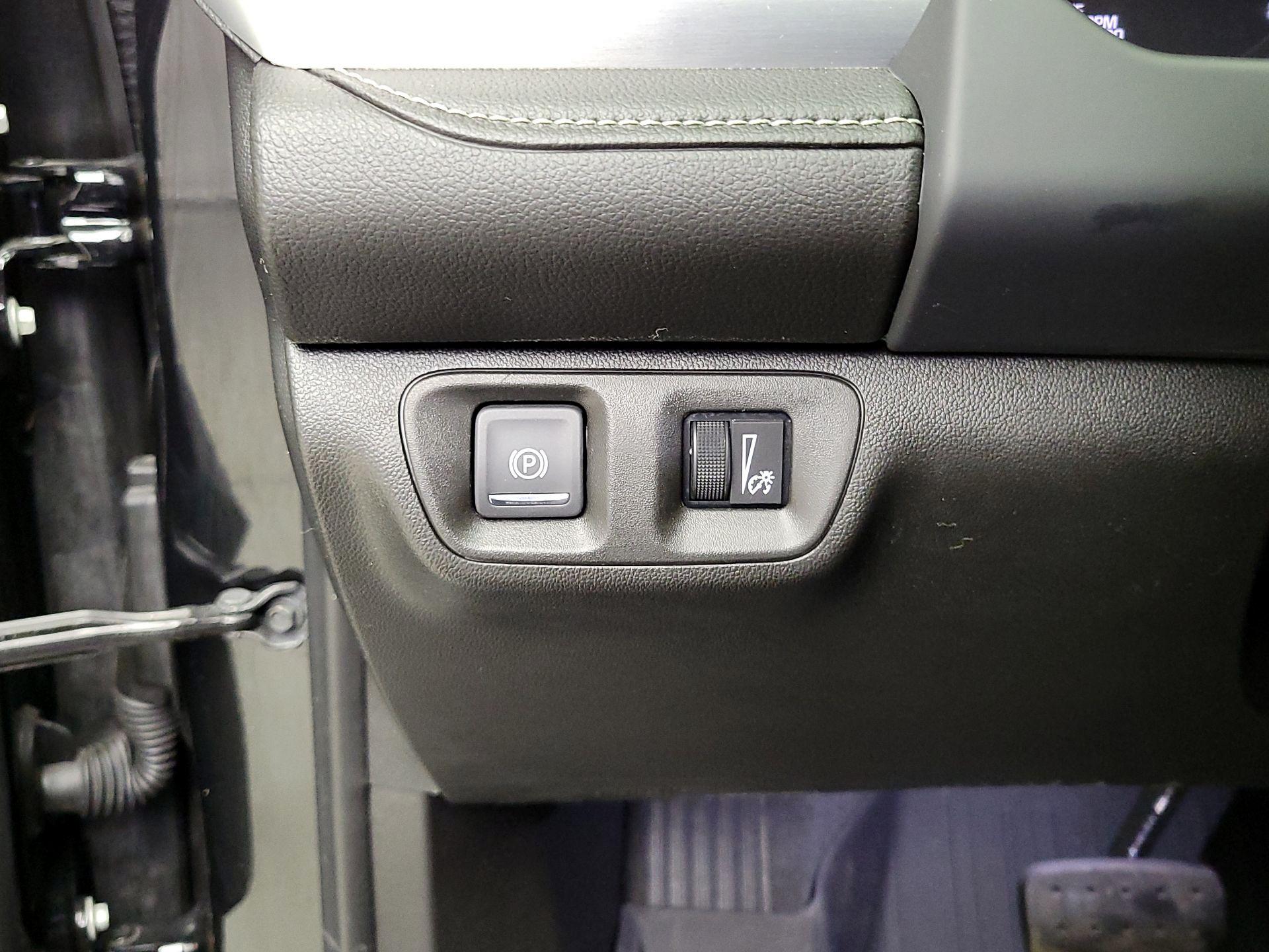 Thumbnail: 2023 GMC Acadia - 13