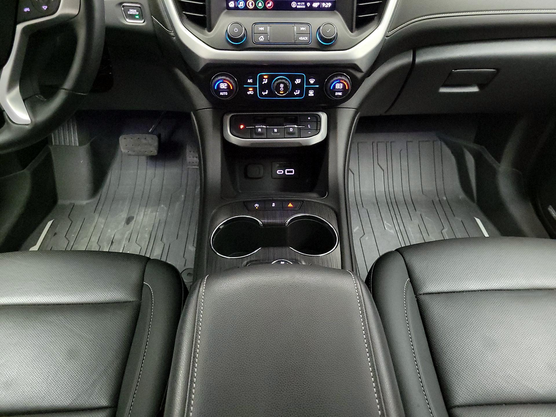 Thumbnail: 2023 GMC Acadia - 18