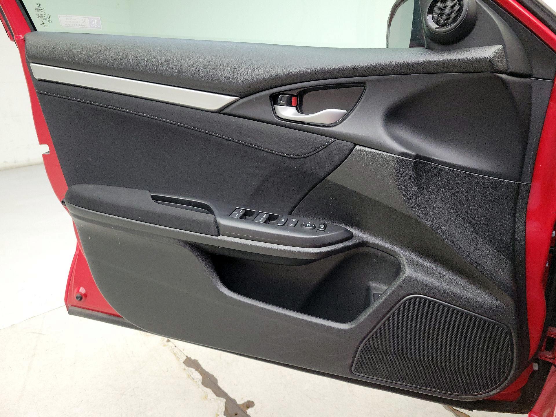 Thumbnail: 2021 Honda Civic - 10