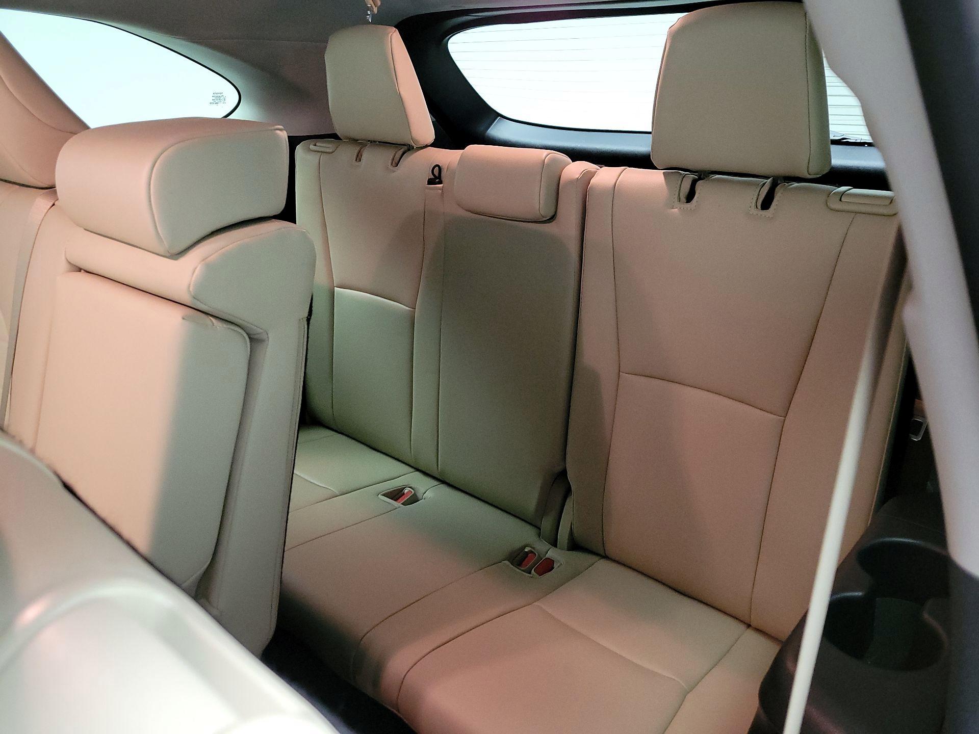 Thumbnail: 2021 Toyota Highlander - 20