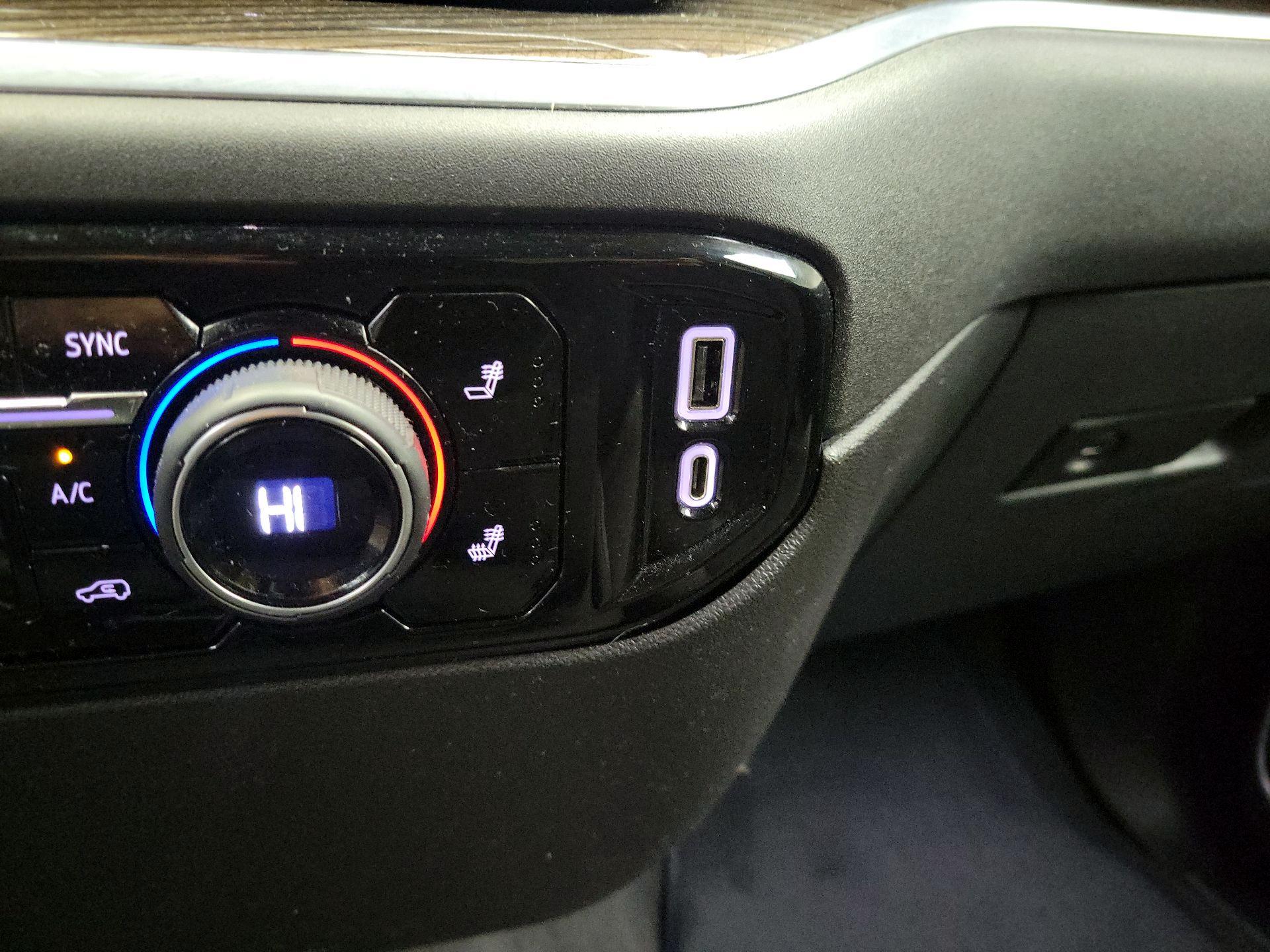 Thumbnail: 2022 Chevrolet Silverado 1500 - 18