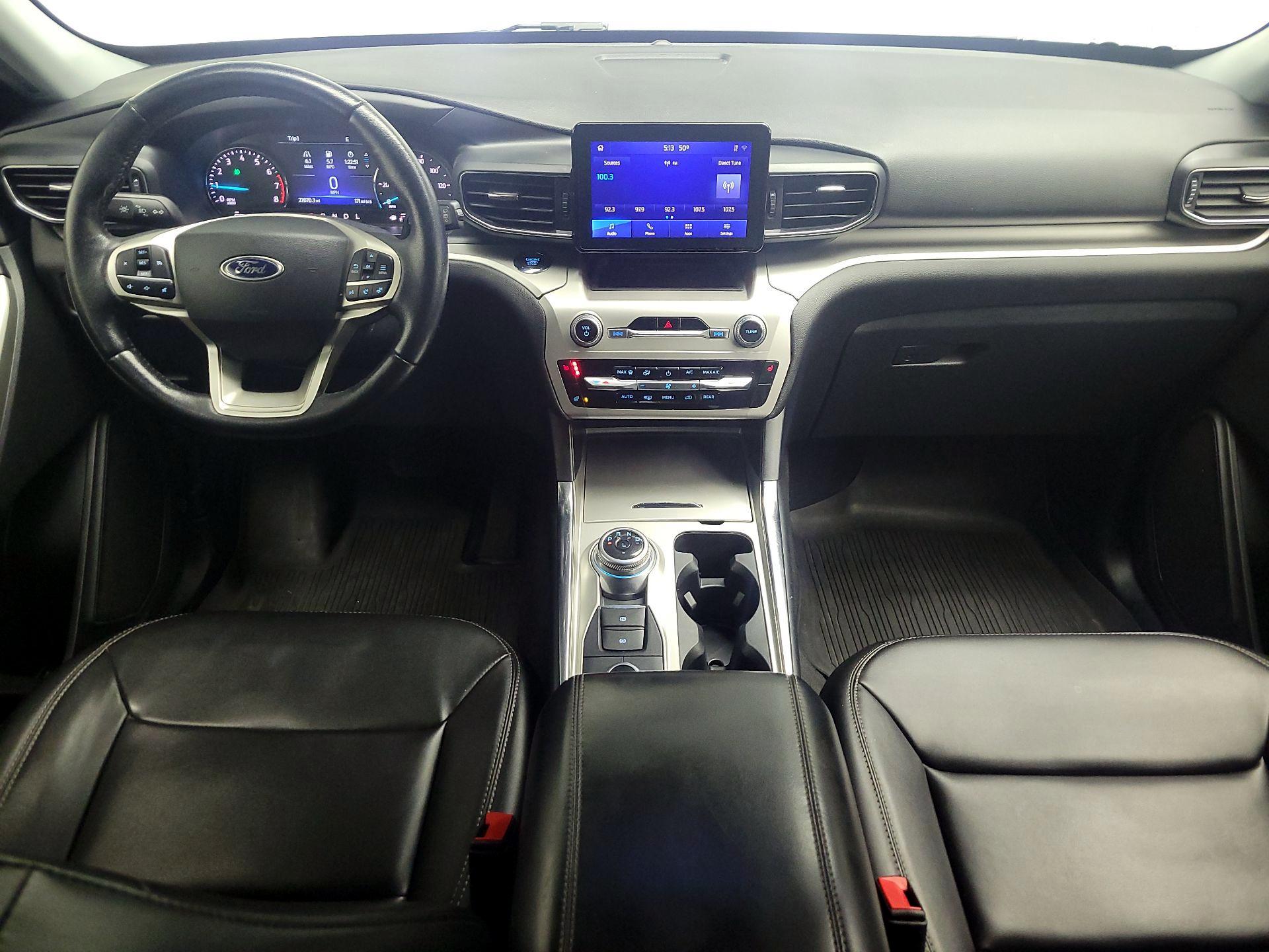 Thumbnail: 2022 Ford Explorer - 9