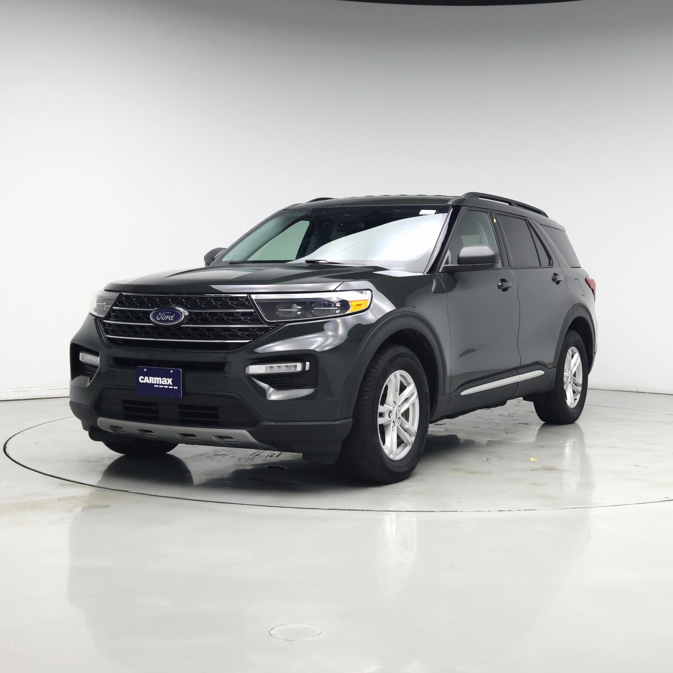 Thumbnail: 2022 Ford Explorer - 4