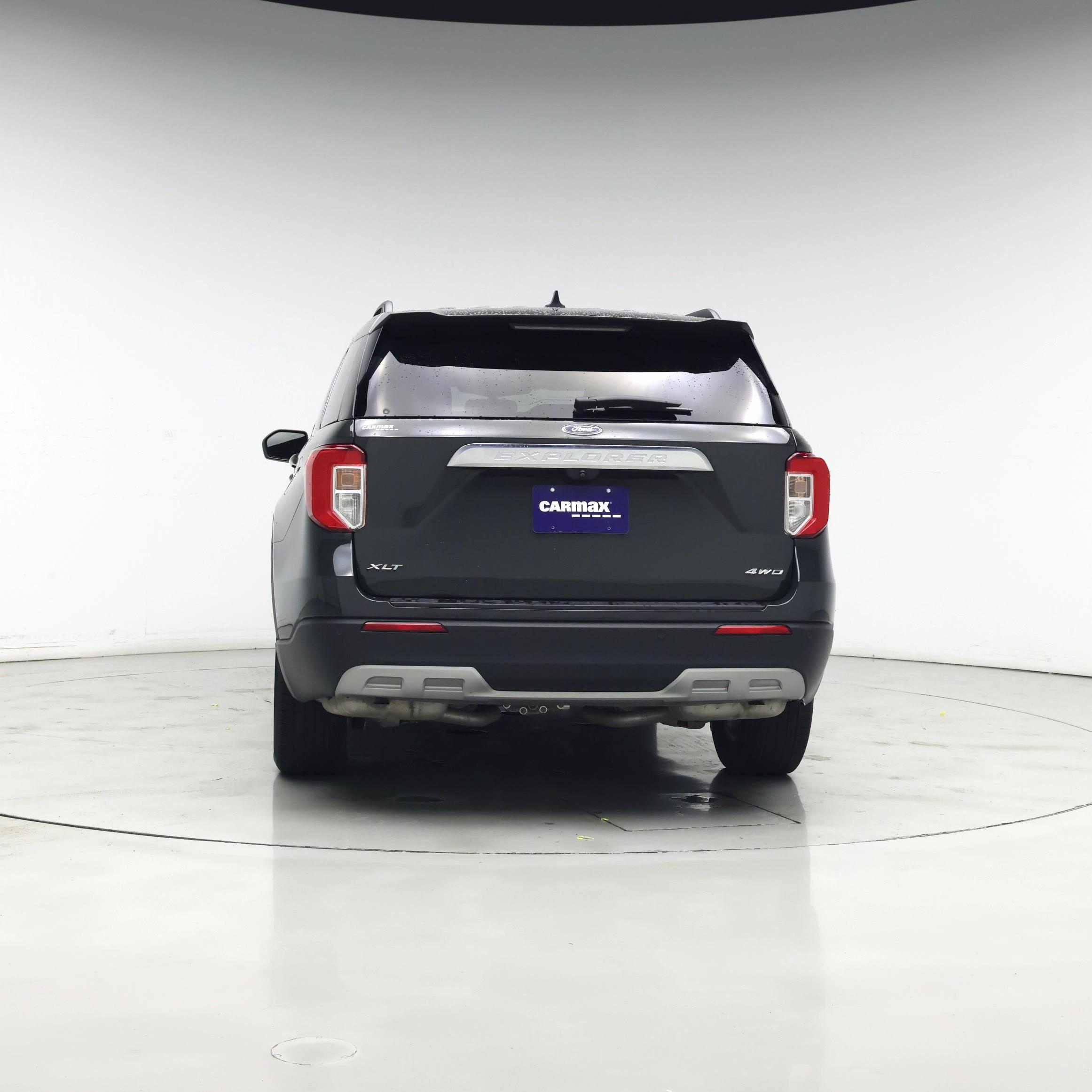 Thumbnail: 2022 Ford Explorer - 6