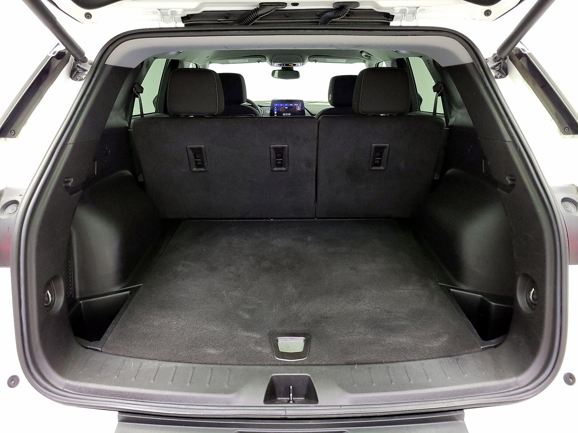 Thumbnail: 2023 Chevrolet Blazer - 20