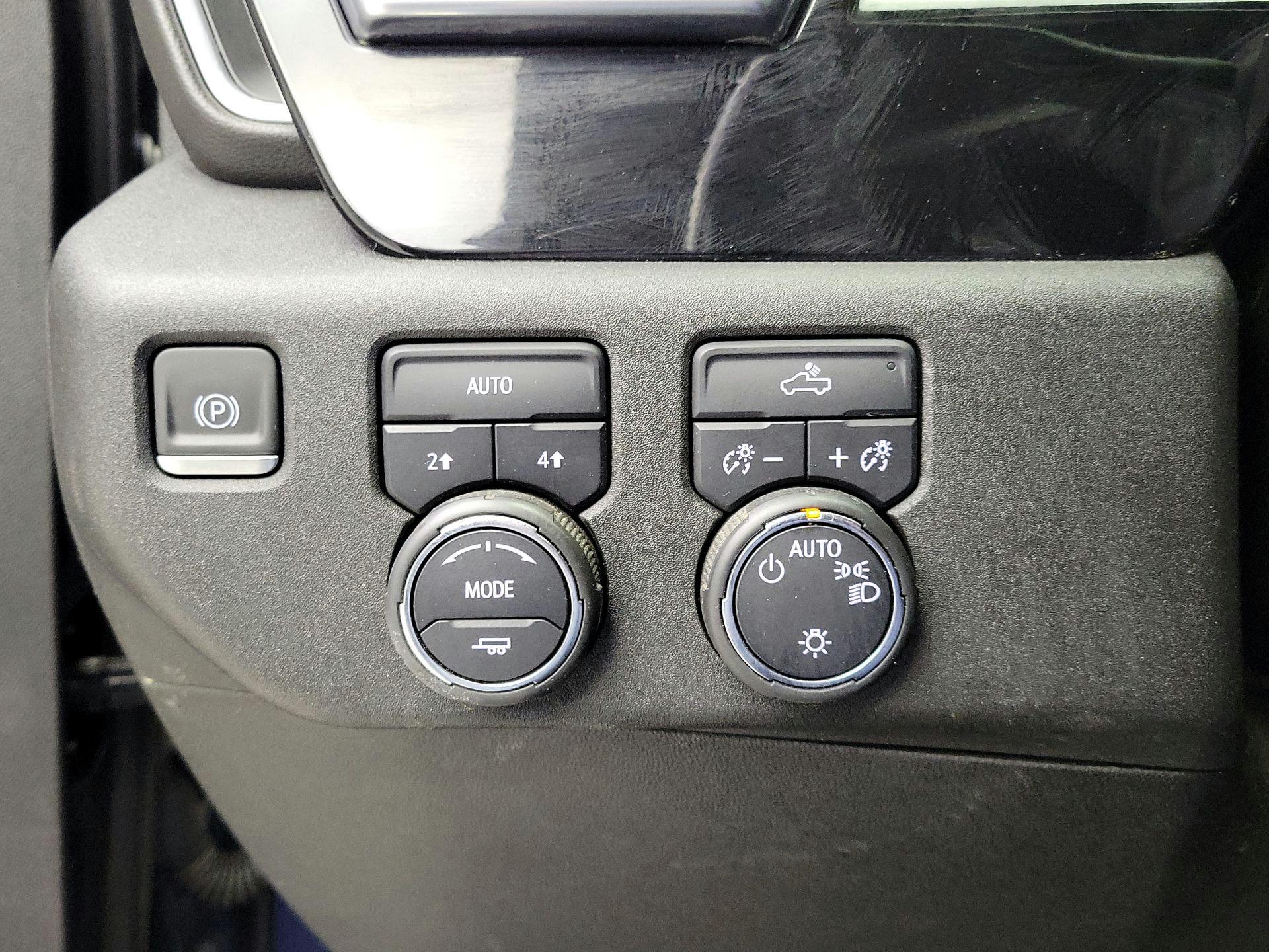 Thumbnail: 2022 Chevrolet Silverado 1500 - 13