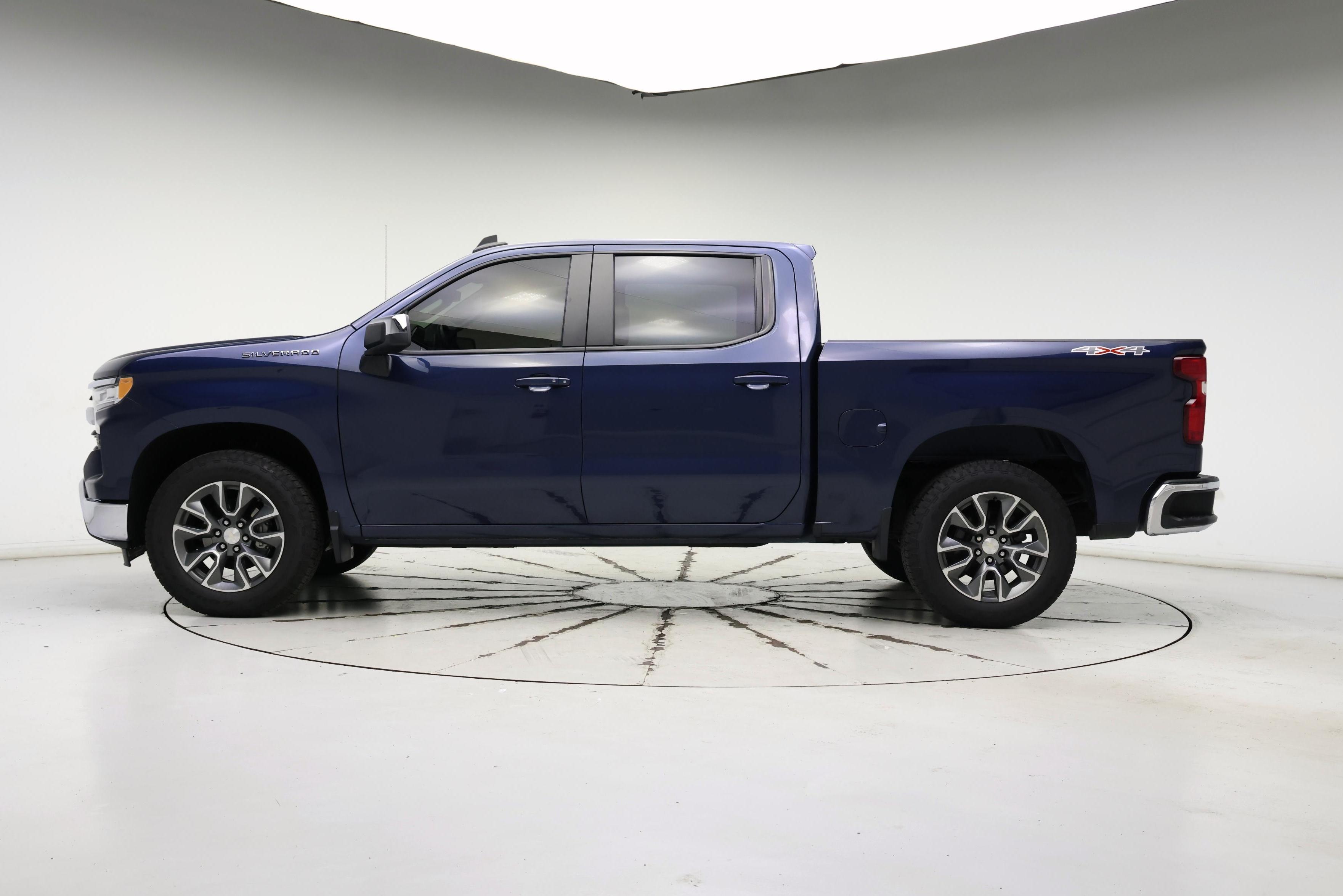 Thumbnail: 2022 Chevrolet Silverado 1500 - 3