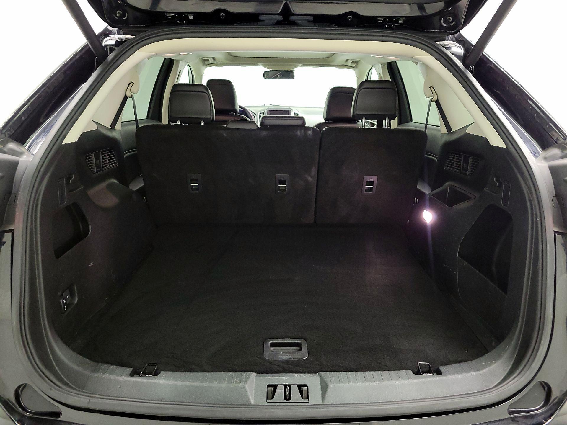 Thumbnail: 2023 Ford Edge - 19