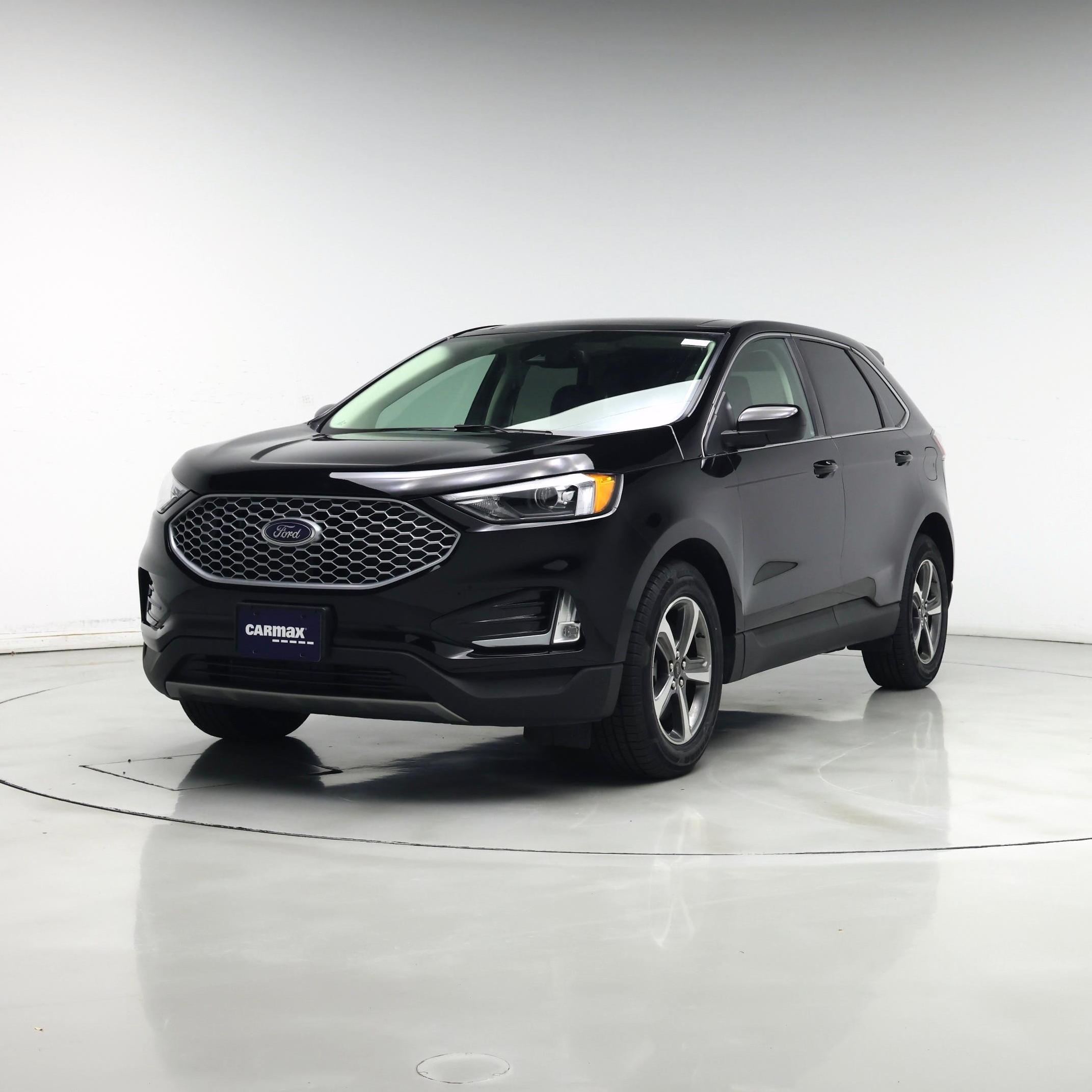 Thumbnail: 2023 Ford Edge - 4