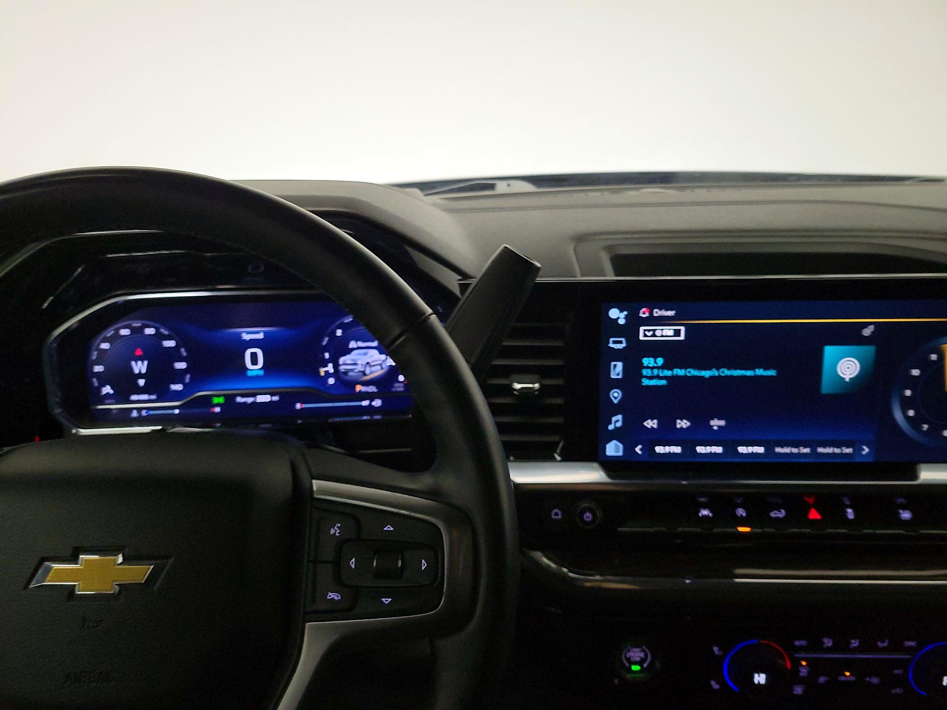 Thumbnail: 2023 Chevrolet Silverado 1500 - 17