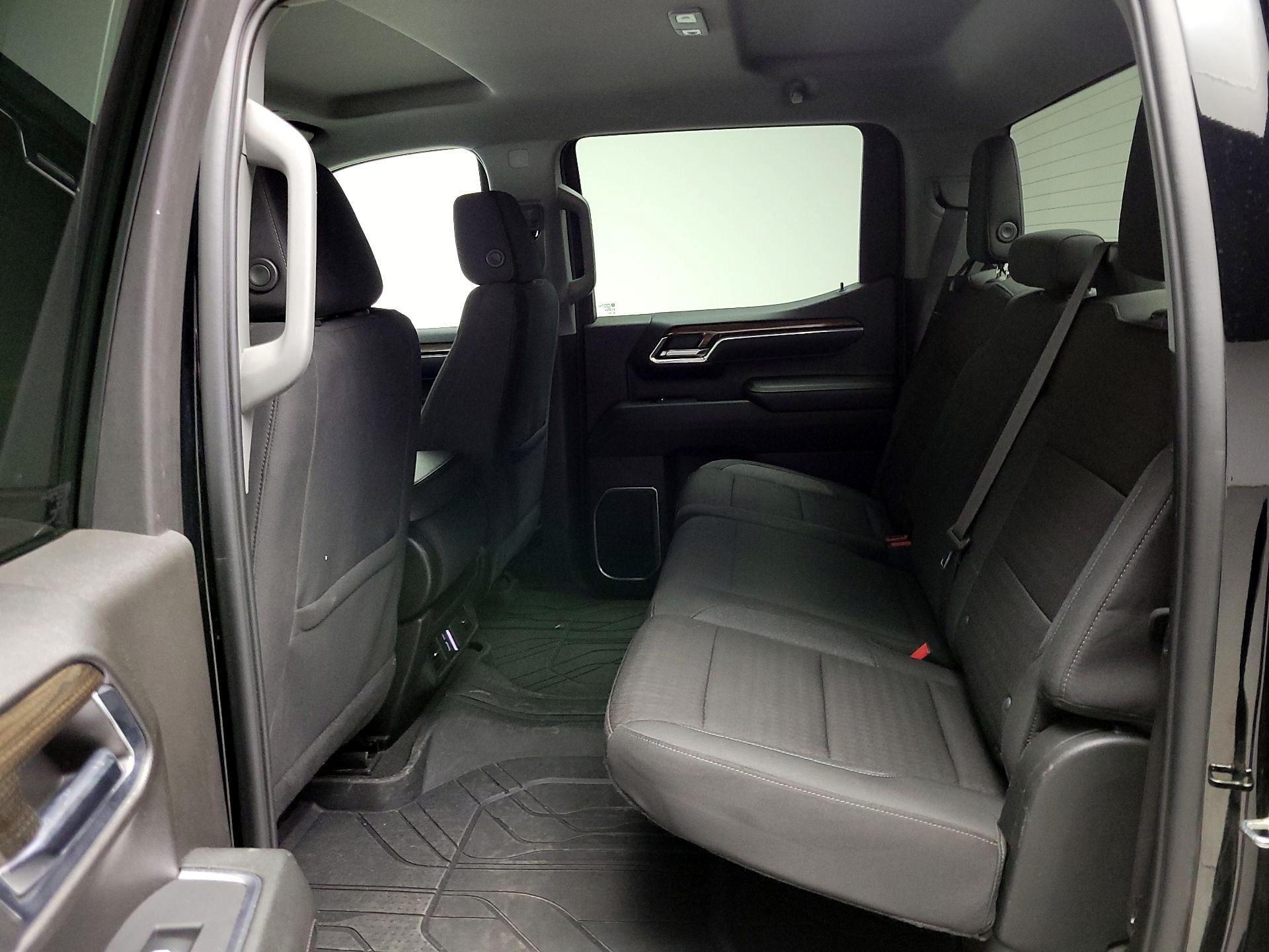 Thumbnail: 2023 Chevrolet Silverado 1500 - 19