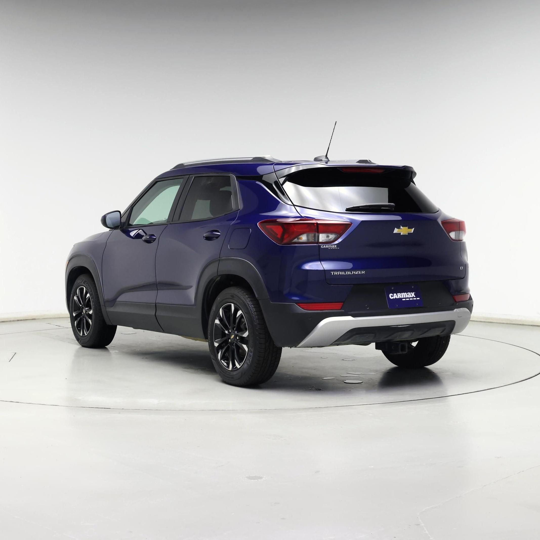 Thumbnail: 2023 Chevrolet TrailBlazer - 2