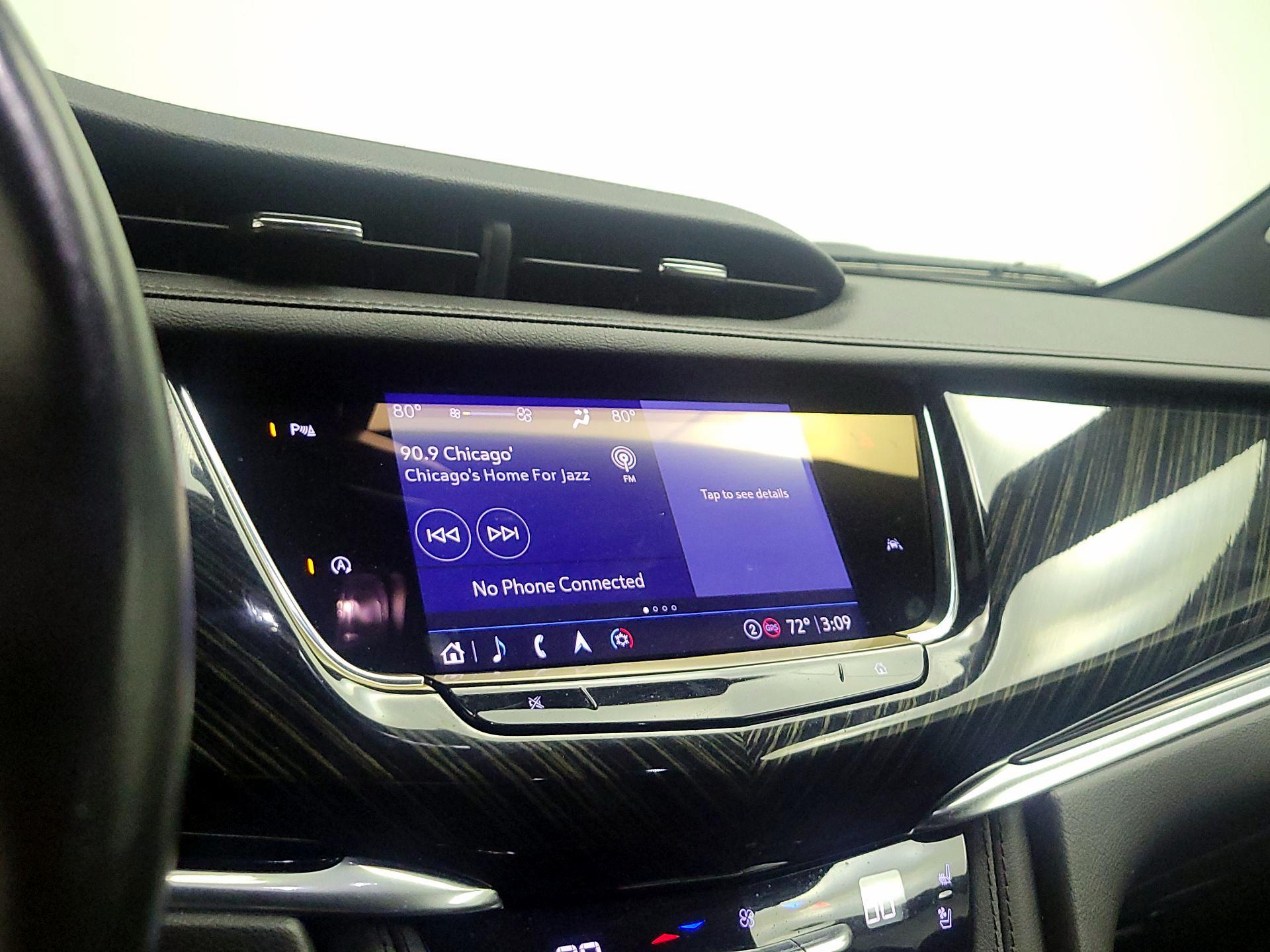 Thumbnail: 2022 Cadillac XT6 - 15