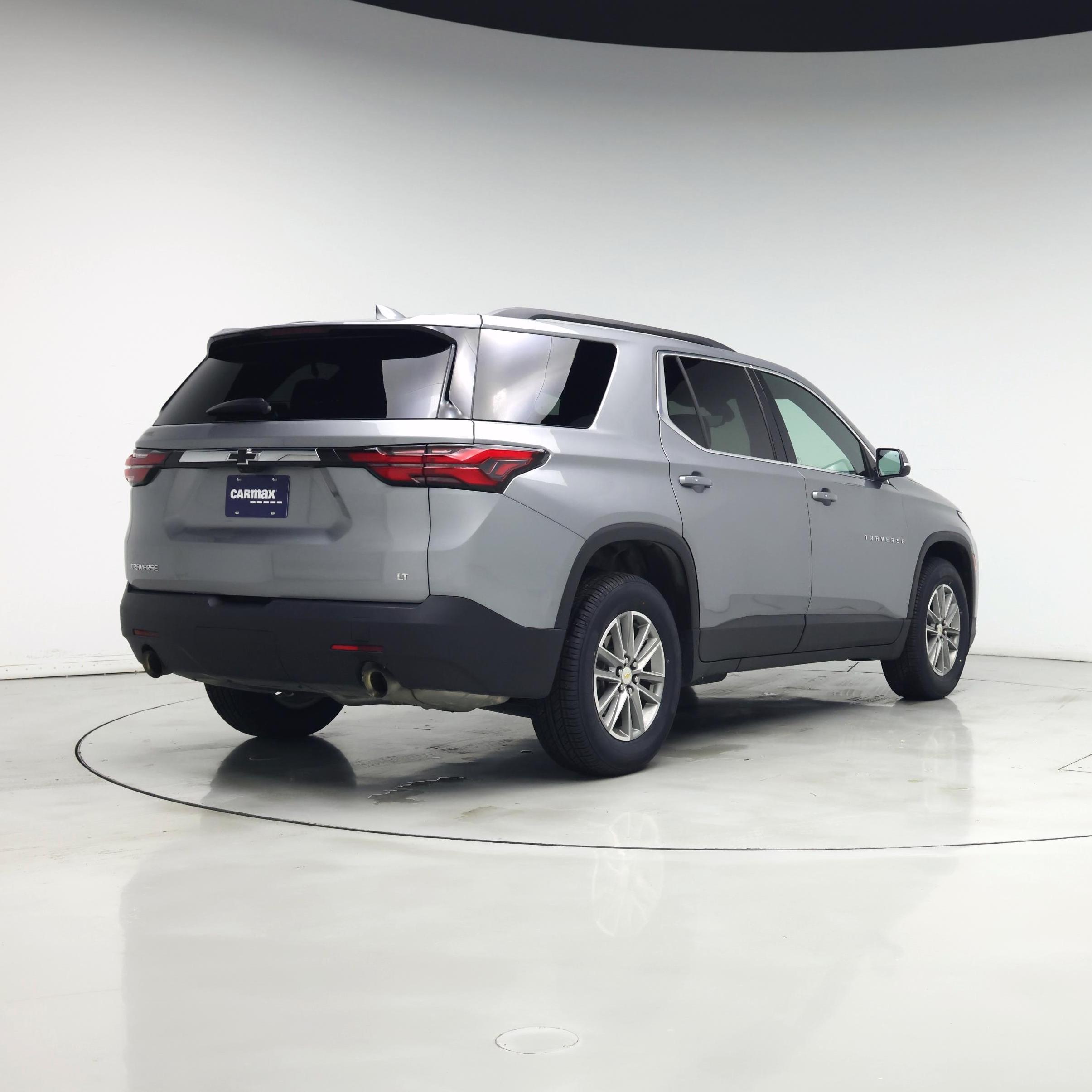 Thumbnail: 2023 Chevrolet Traverse - 8