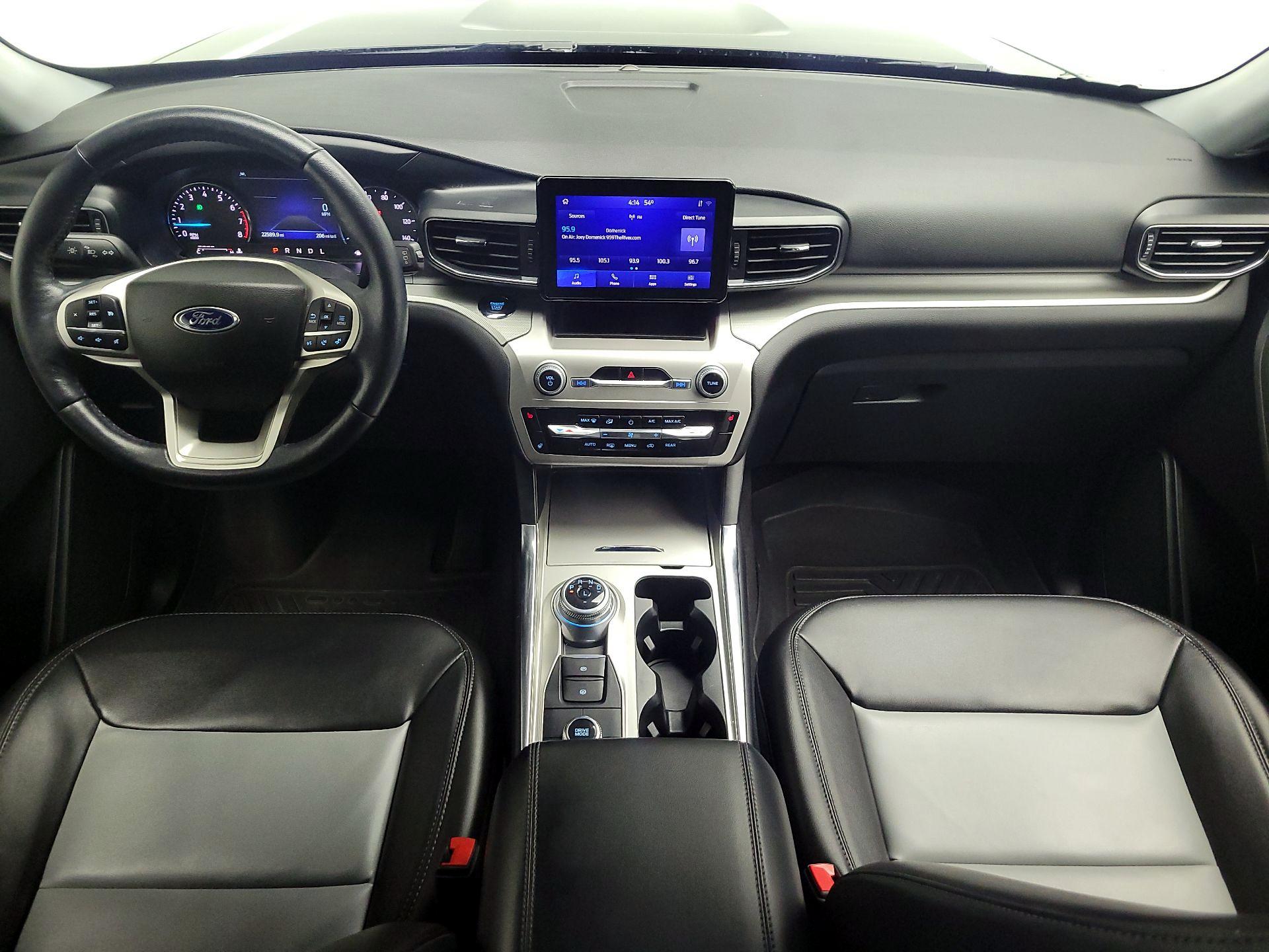 Thumbnail: 2022 Ford Explorer - 9