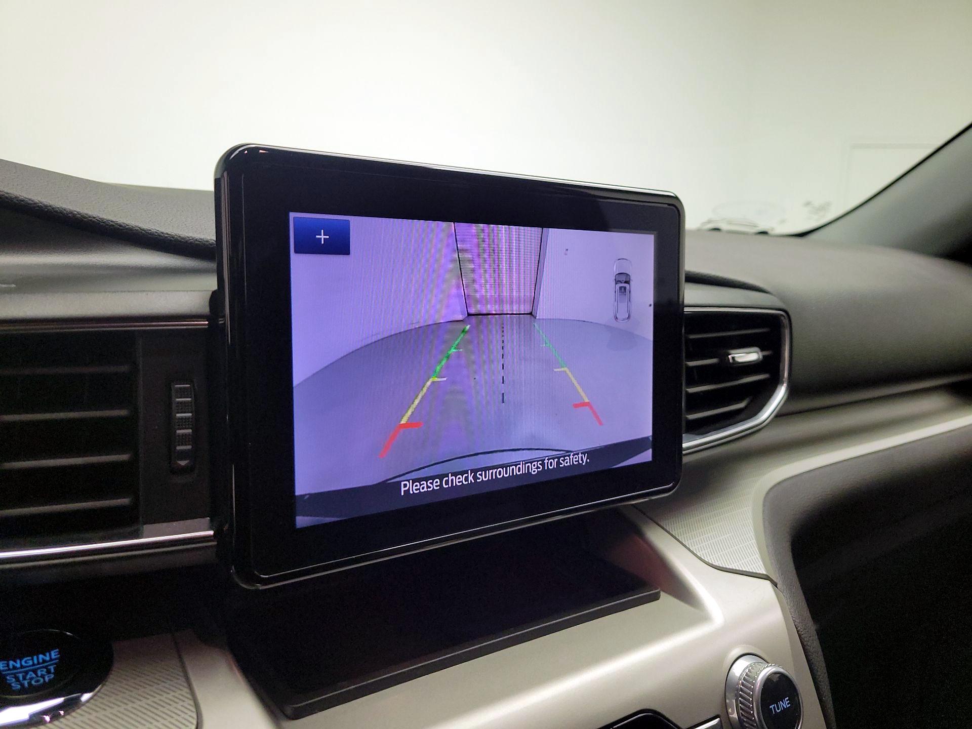 Thumbnail: 2022 Ford Explorer - 13