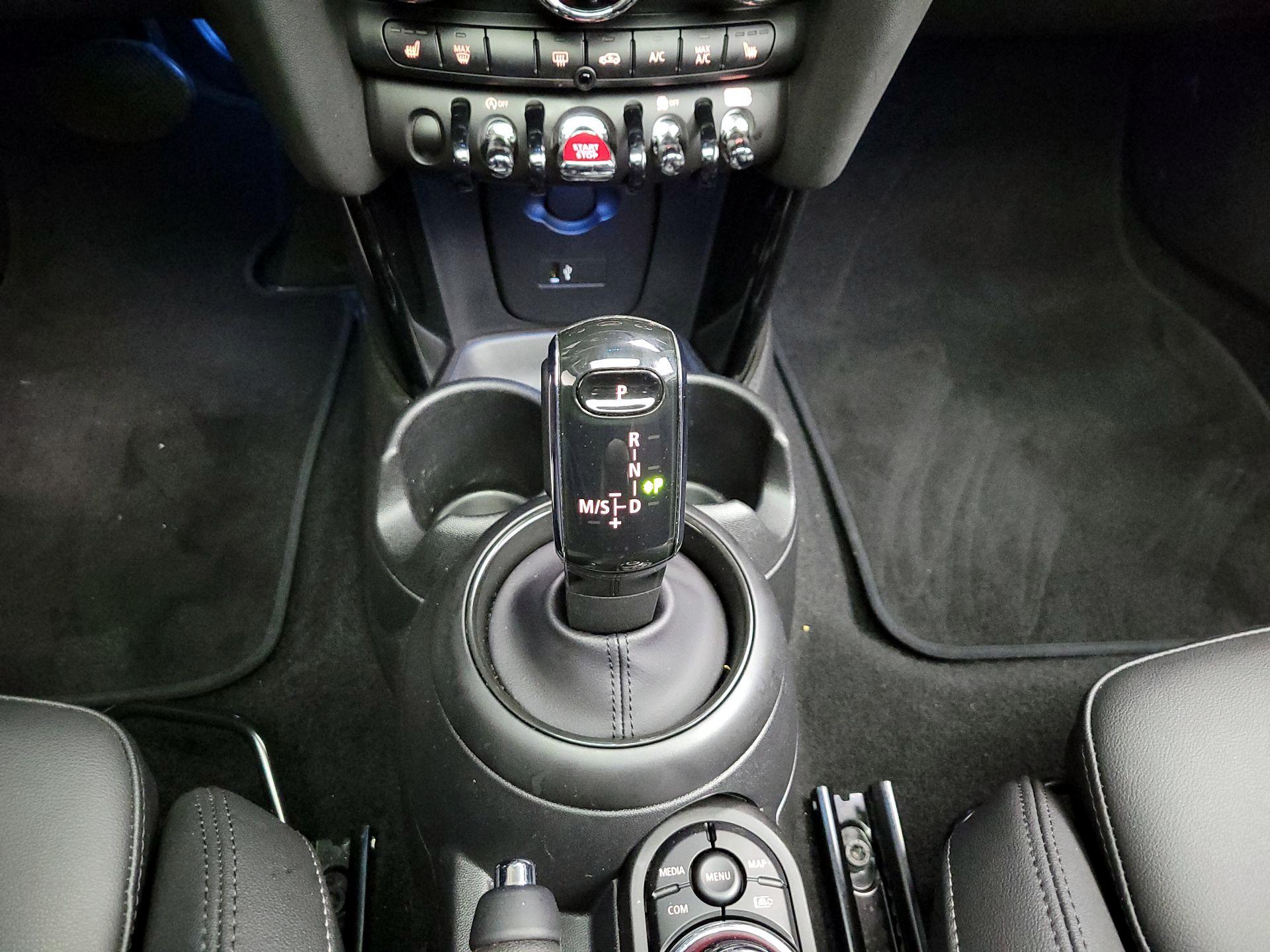 Thumbnail: 2023 MINI Cooper Hardtop - 16