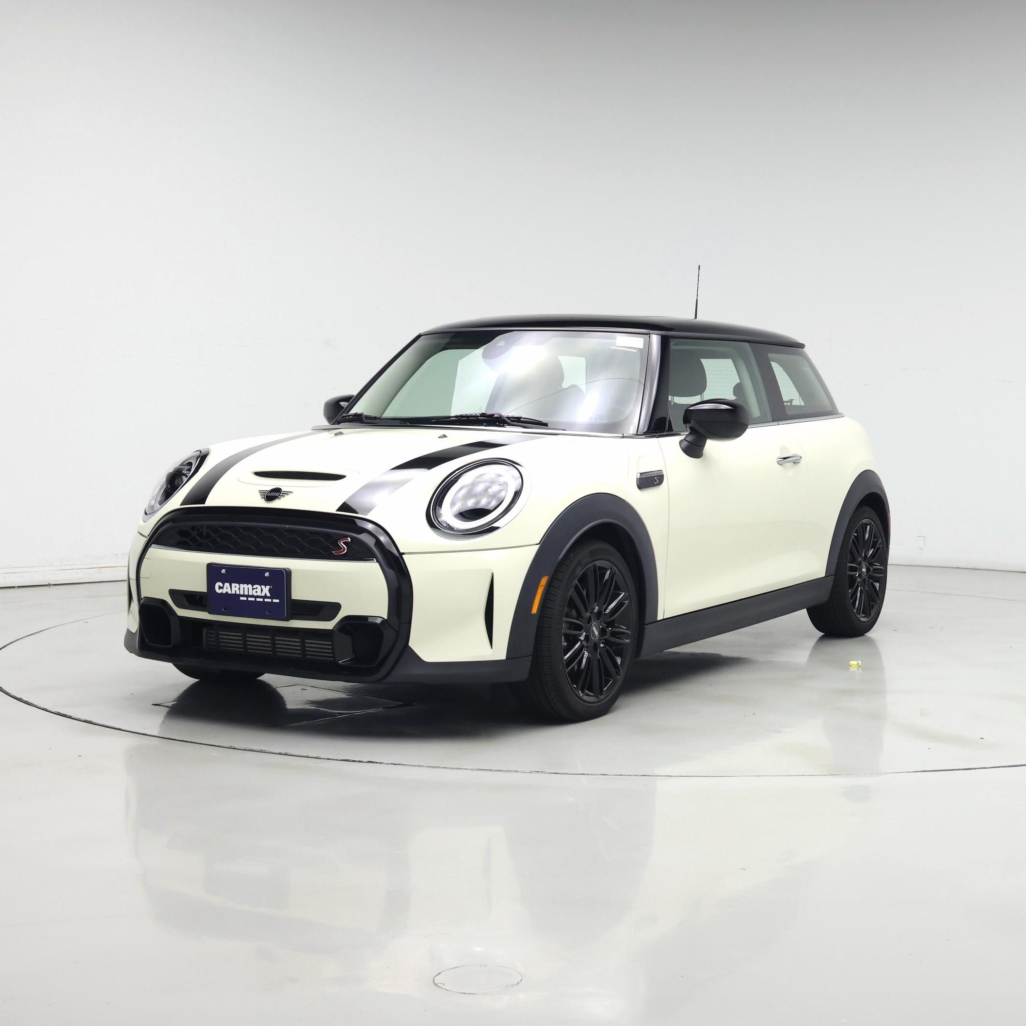 Thumbnail: 2023 MINI Cooper Hardtop - 4