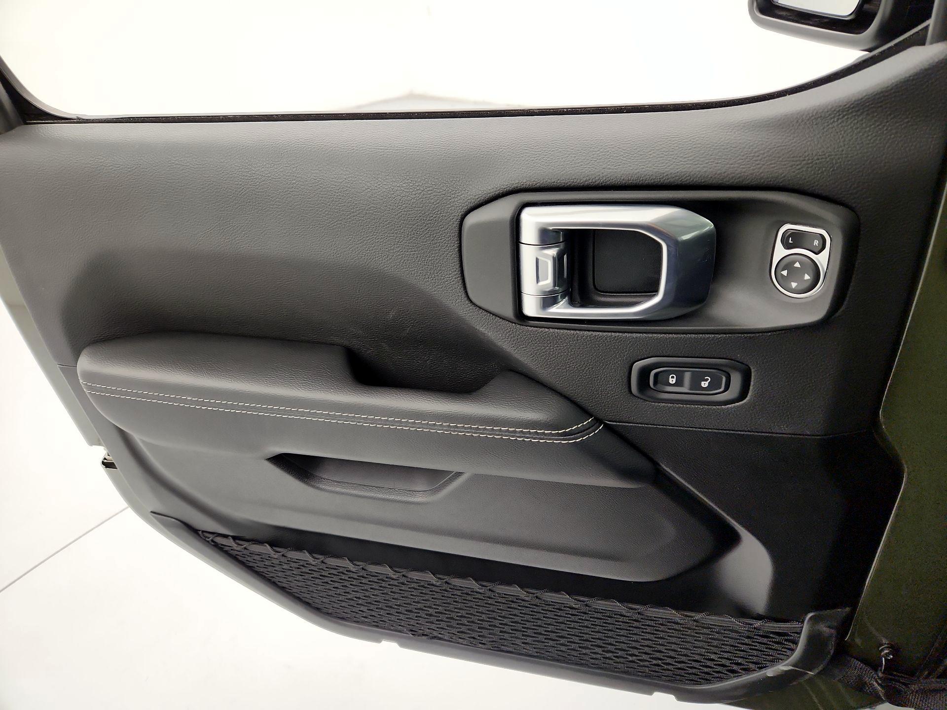 Thumbnail: 2023 Jeep Wrangler - 12