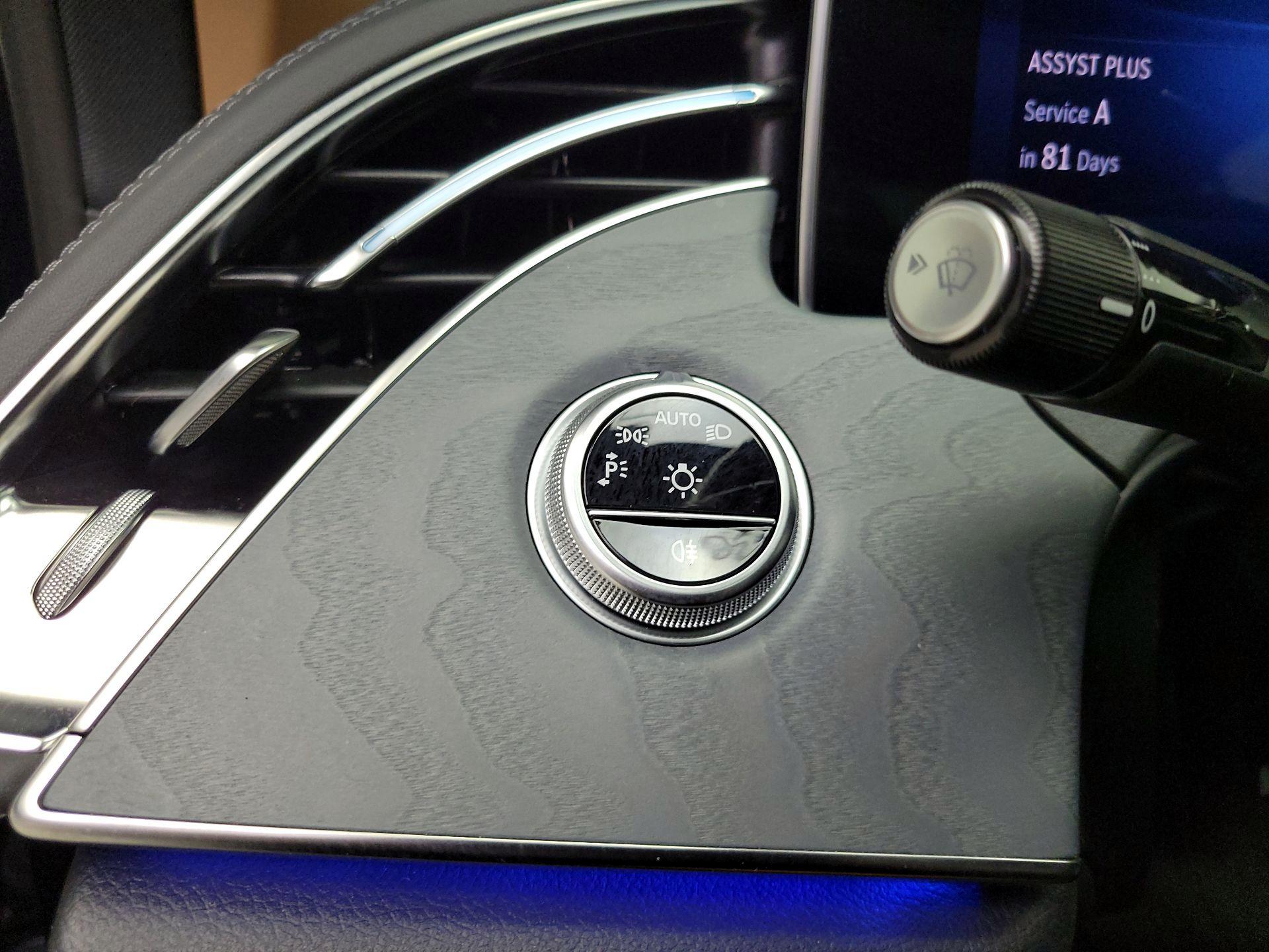 Thumbnail: 2025 Mercedes-Benz E-Class - 13