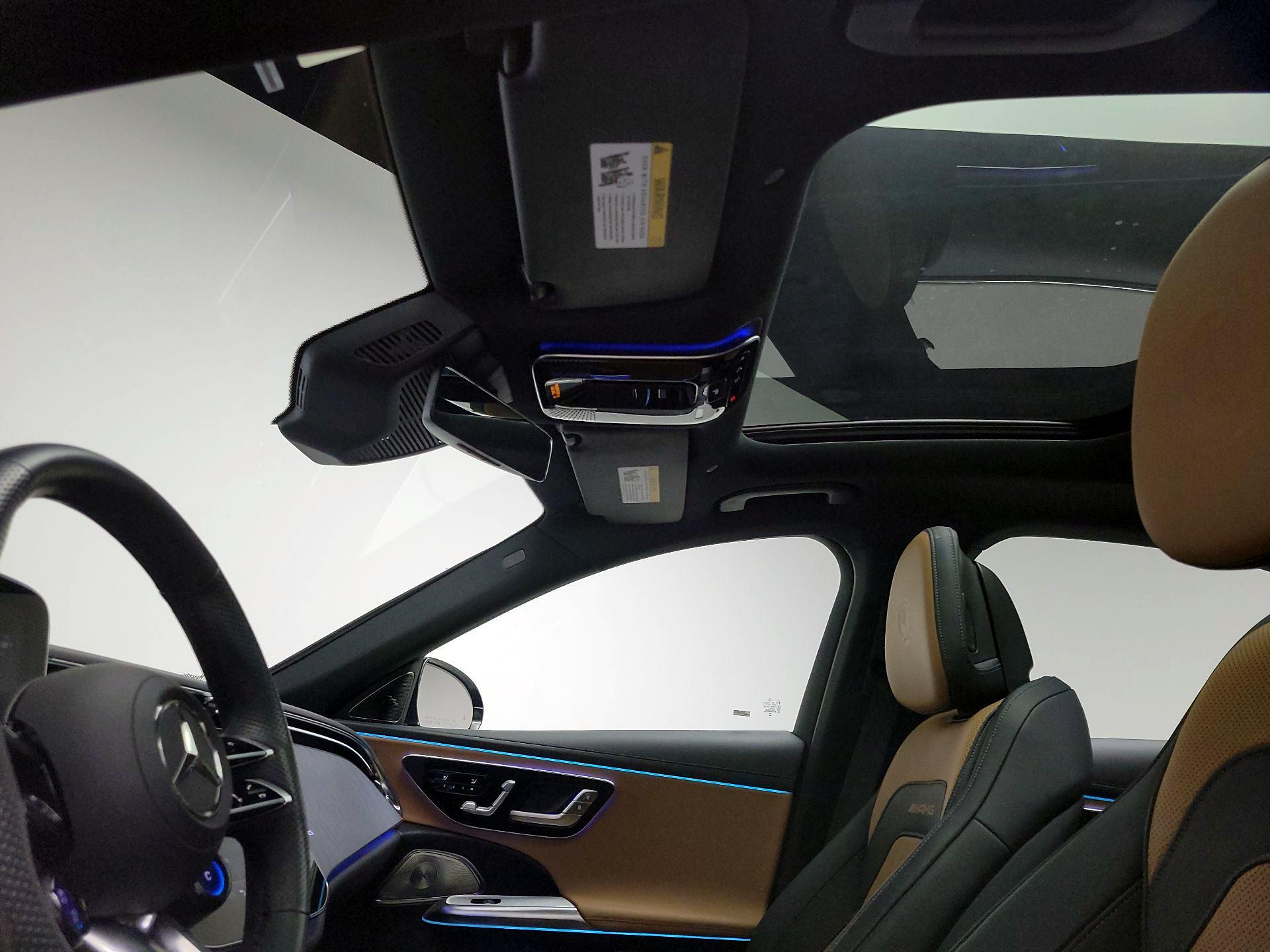 Thumbnail: 2025 Mercedes-Benz E-Class - 20