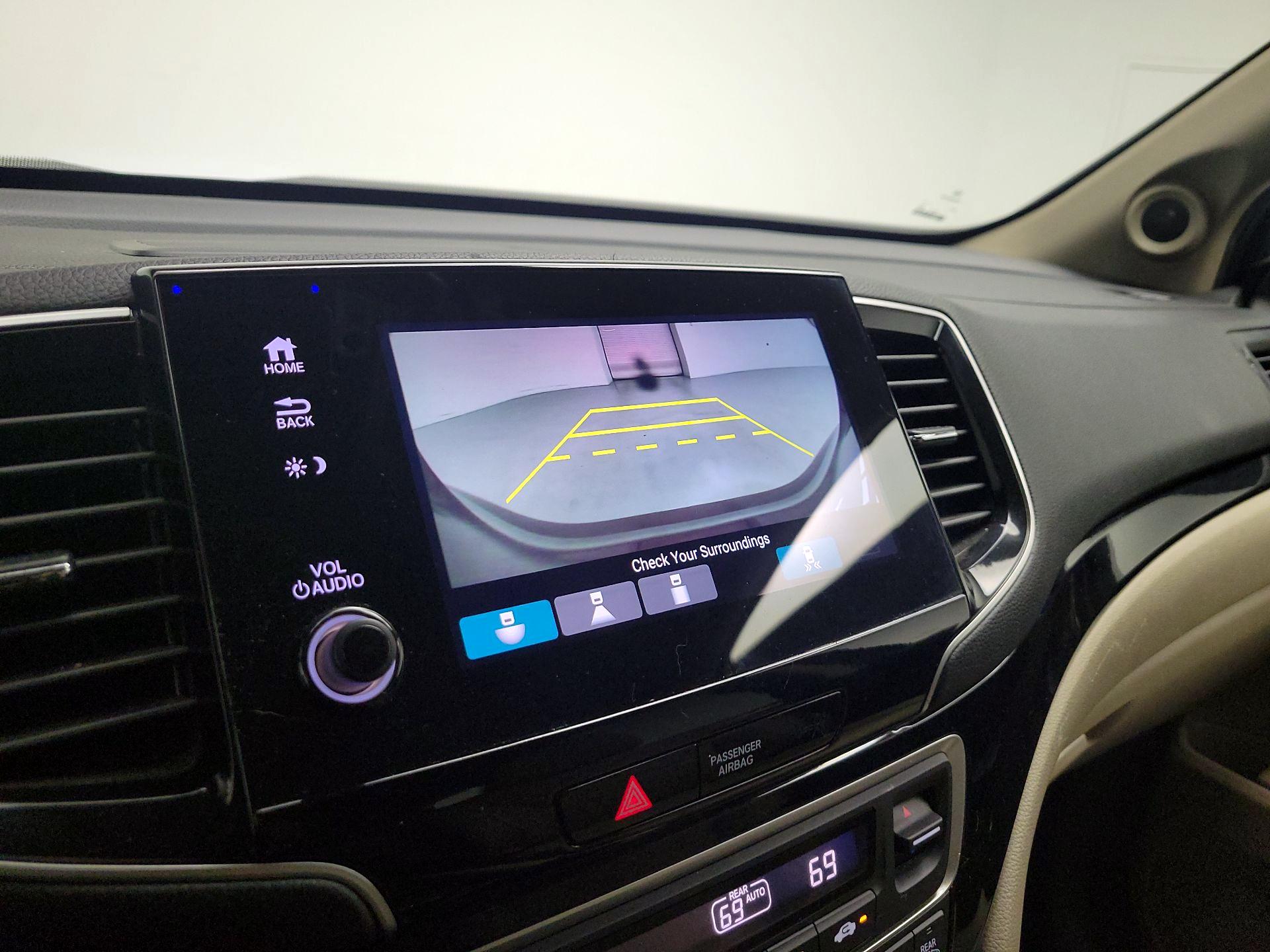 Thumbnail: 2021 Honda Pilot - 13