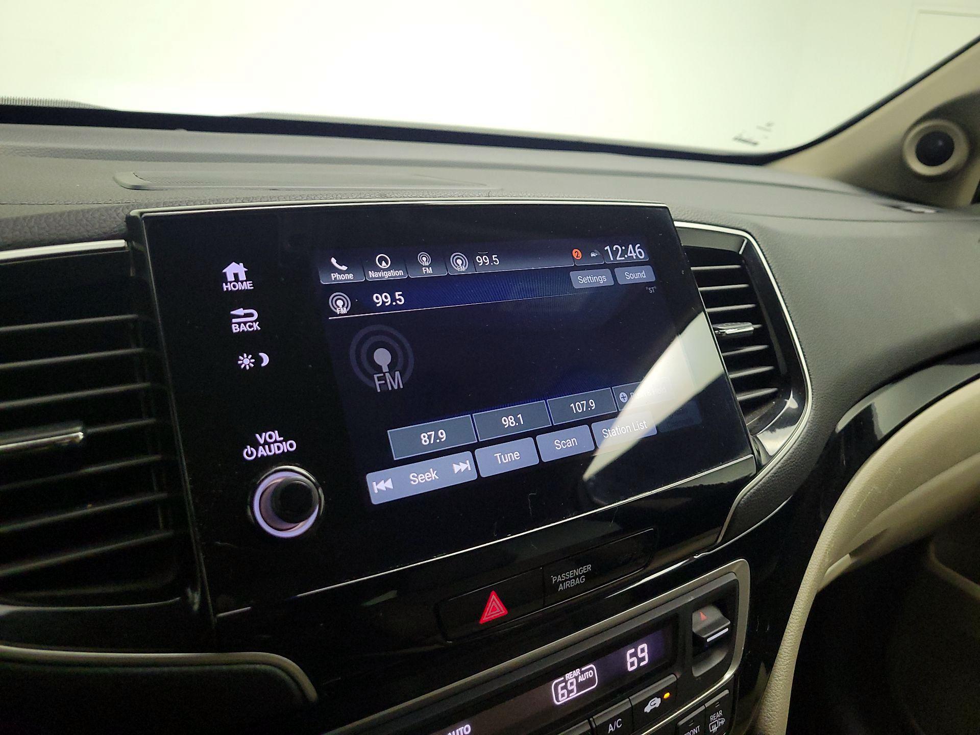 Thumbnail: 2021 Honda Pilot - 14