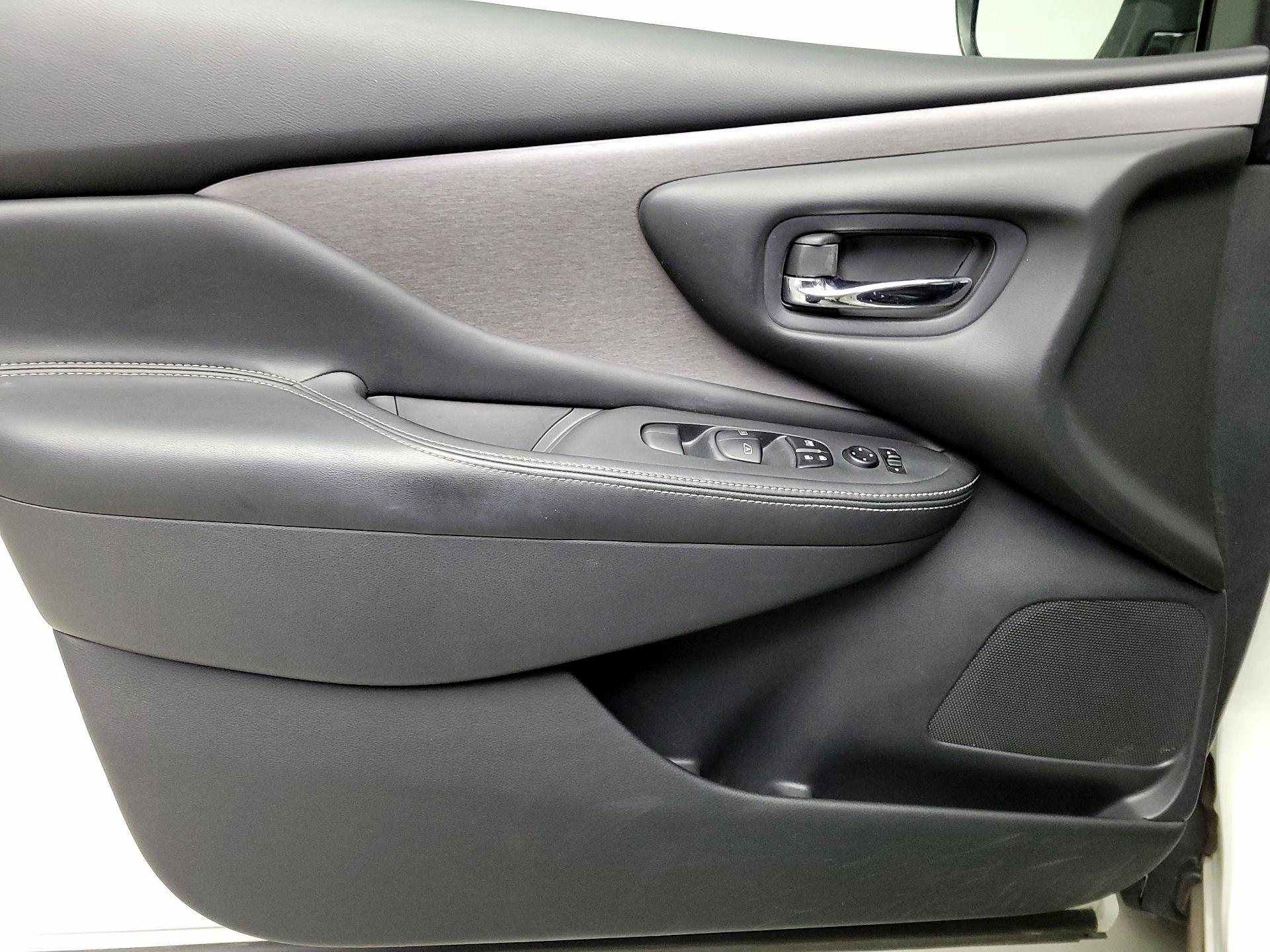 Thumbnail: 2019 Nissan Murano - 12