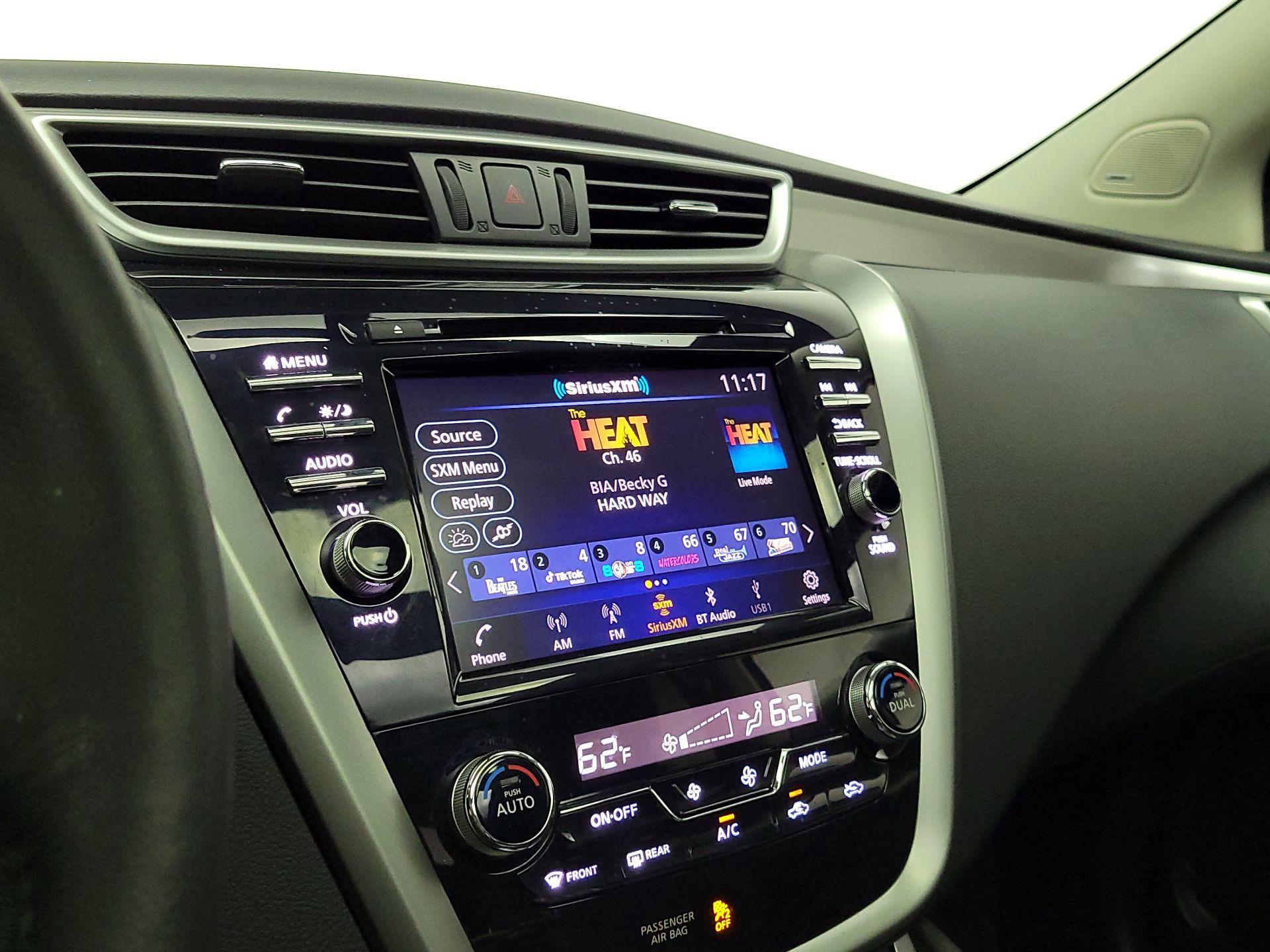 Thumbnail: 2019 Nissan Murano - 15