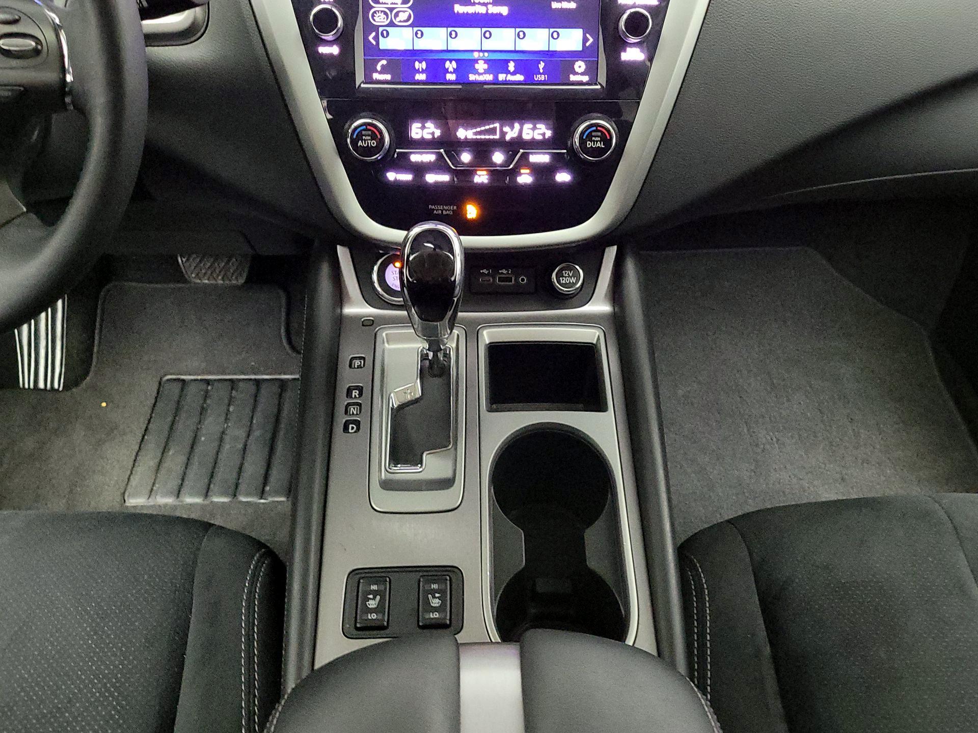 Thumbnail: 2019 Nissan Murano - 17