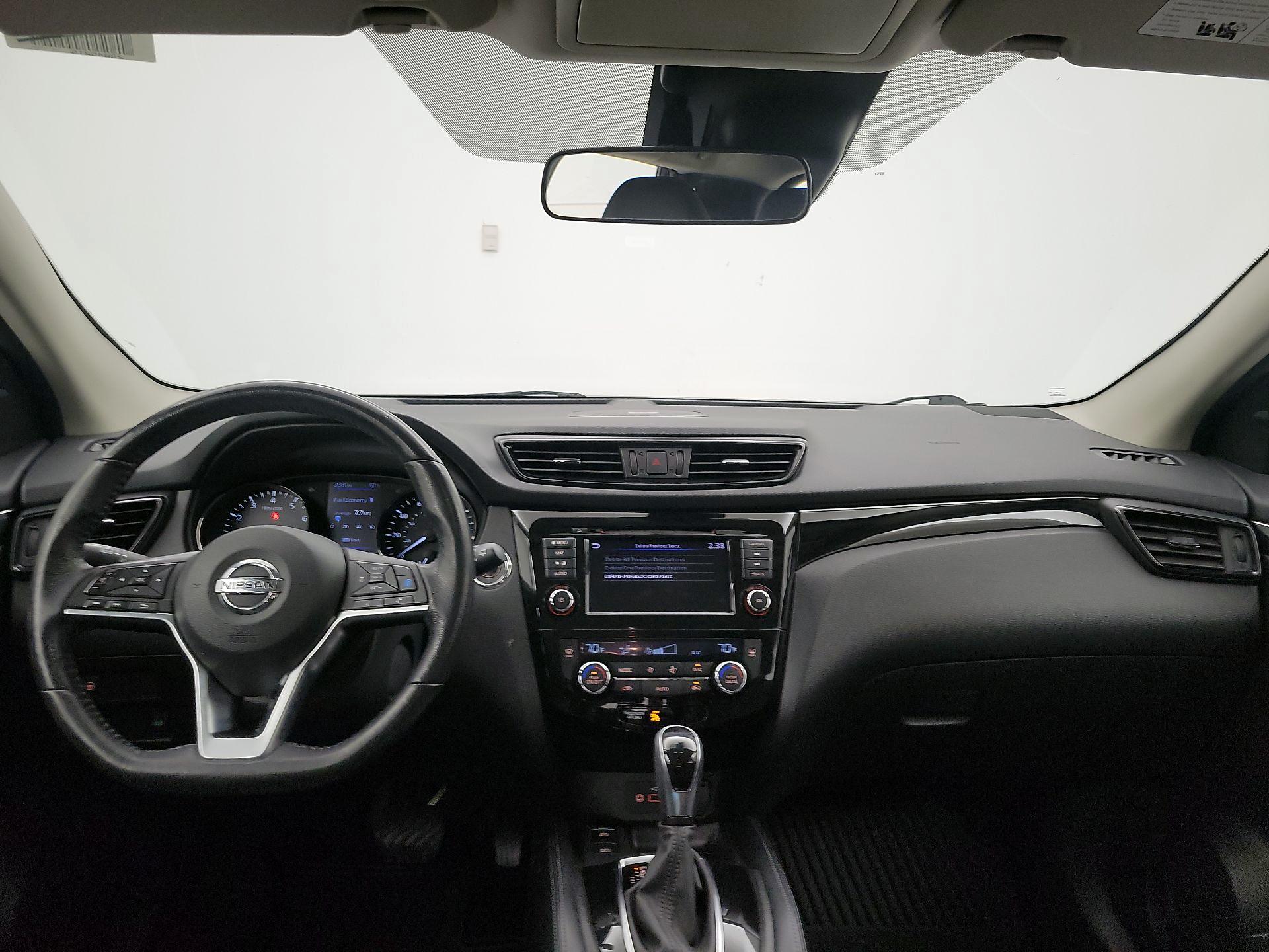 Thumbnail: 2019 Nissan Rogue Sport - 9