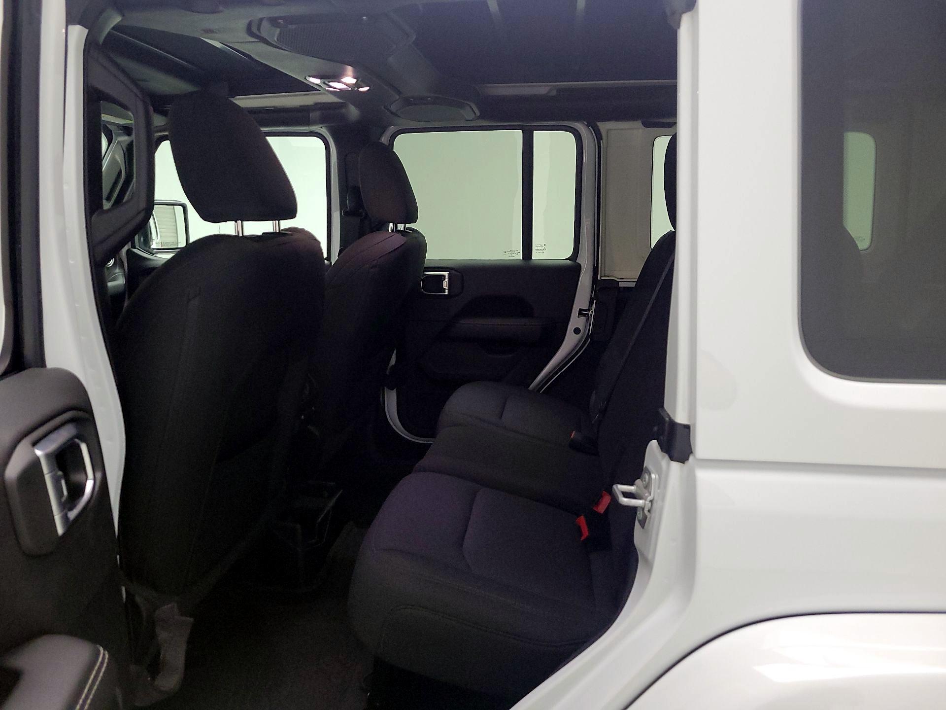 Thumbnail: 2023 Jeep Wrangler - 20