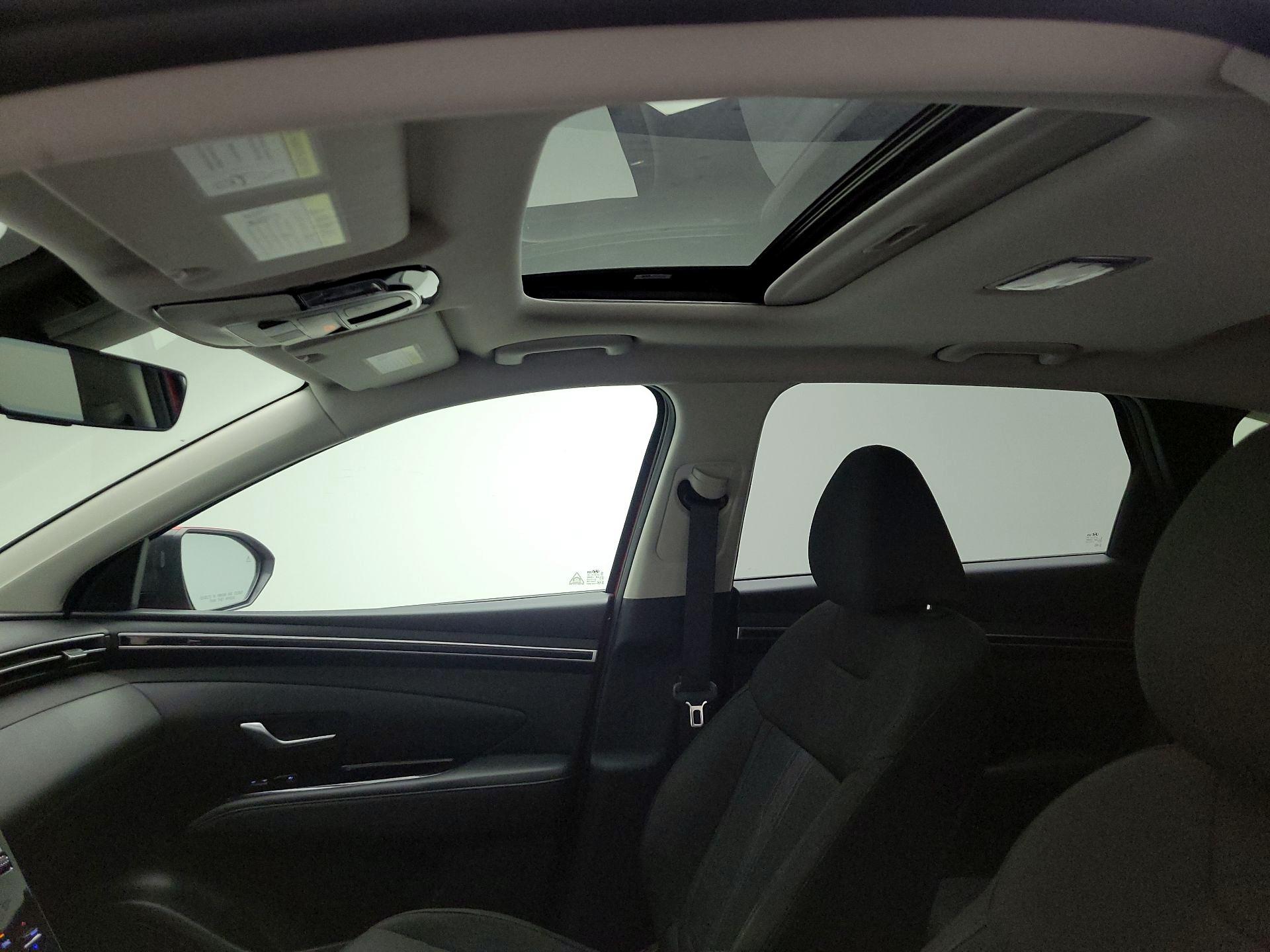 Thumbnail: 2022 Hyundai Tucson - 19