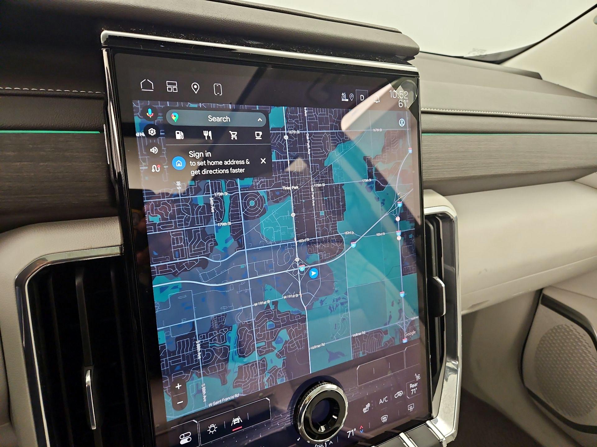 Thumbnail: 2024 GMC Acadia - 14