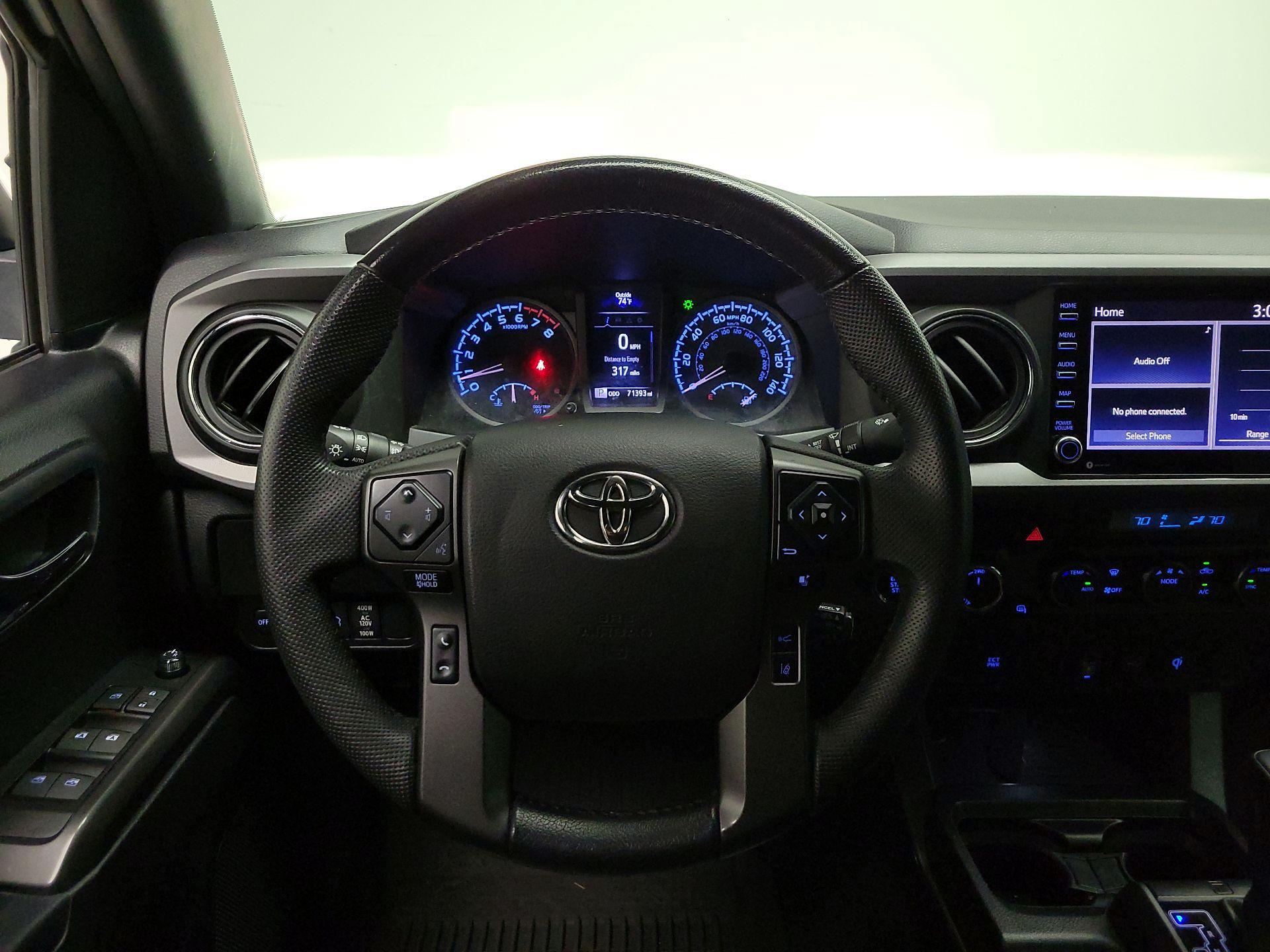 Thumbnail: 2021 Toyota Tacoma - 10