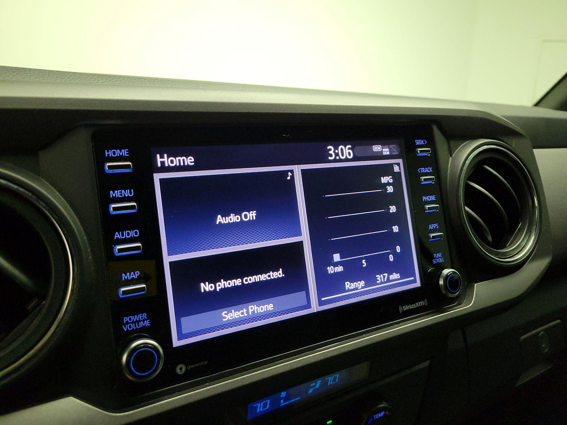 Thumbnail: 2021 Toyota Tacoma - 15