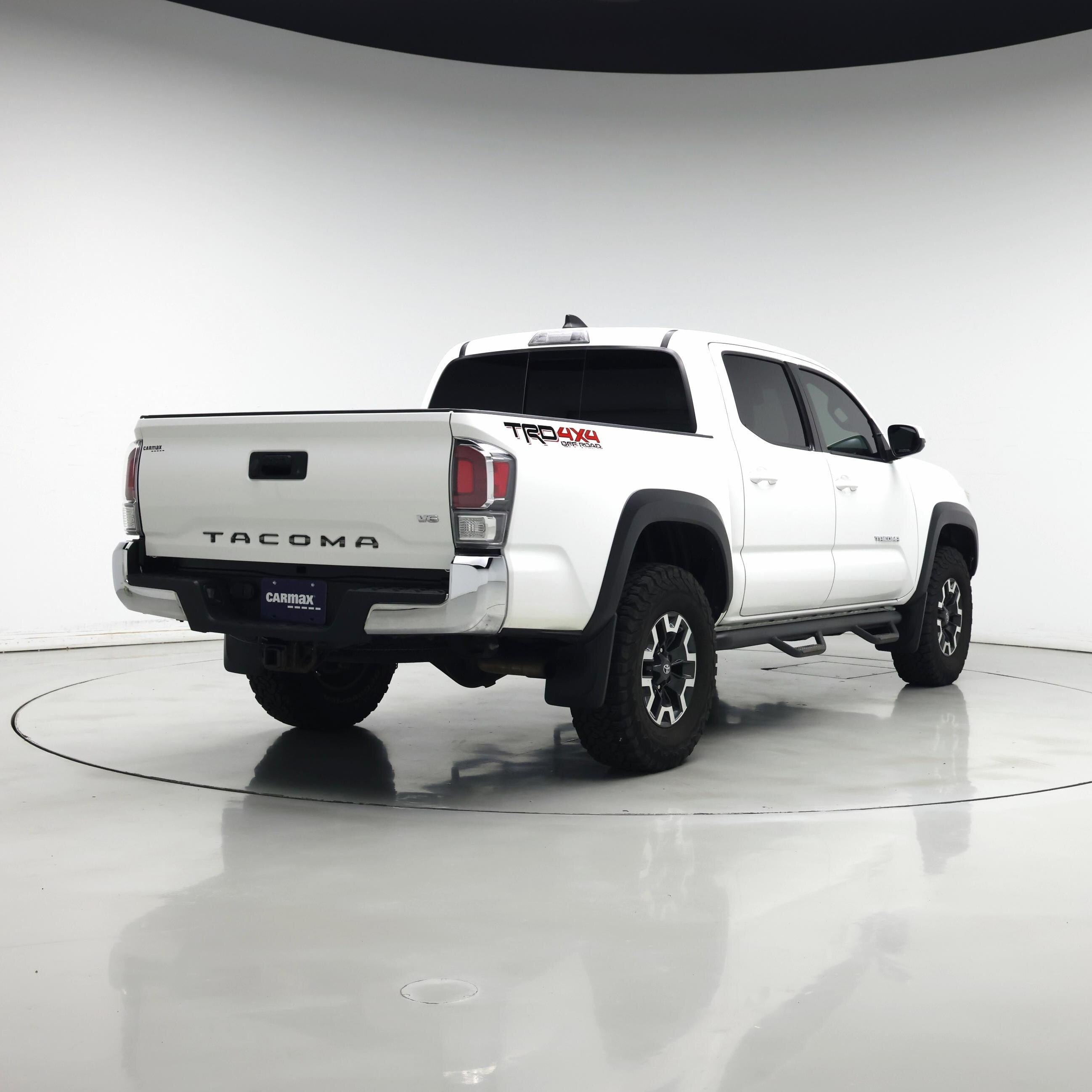 Thumbnail: 2021 Toyota Tacoma - 8