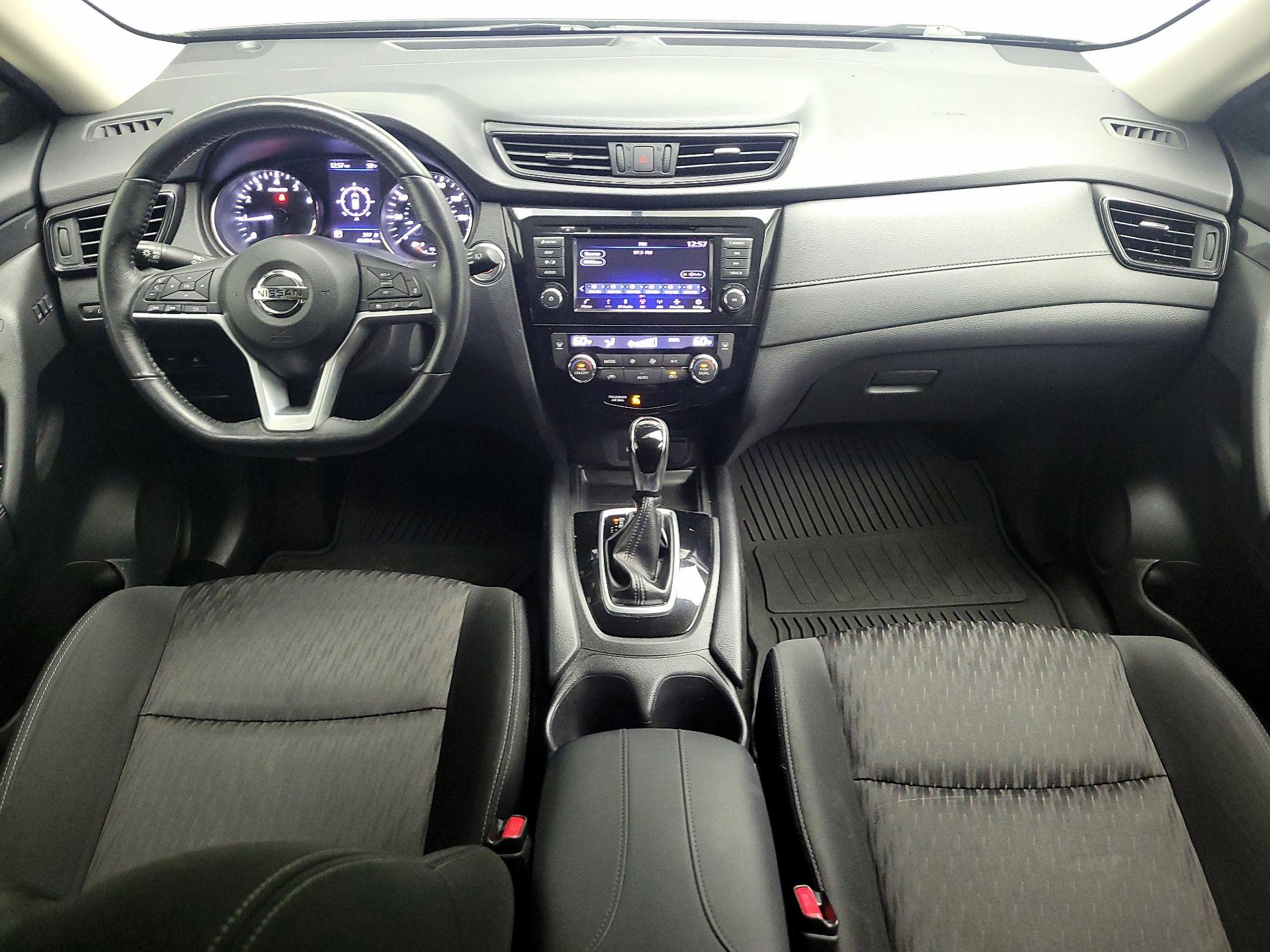 Thumbnail: 2018 Nissan Rogue - 9