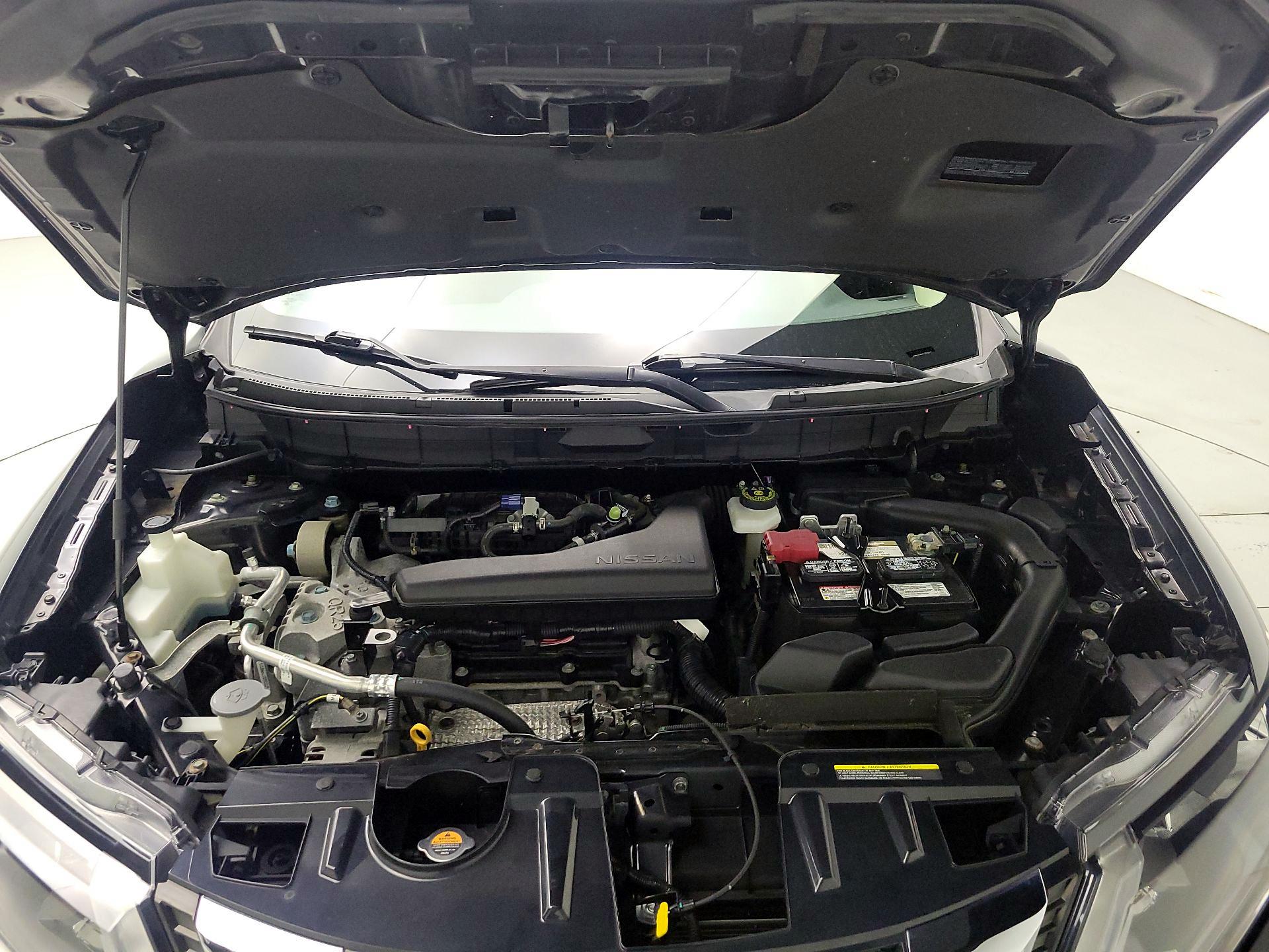 Thumbnail: 2018 Nissan Rogue - 19